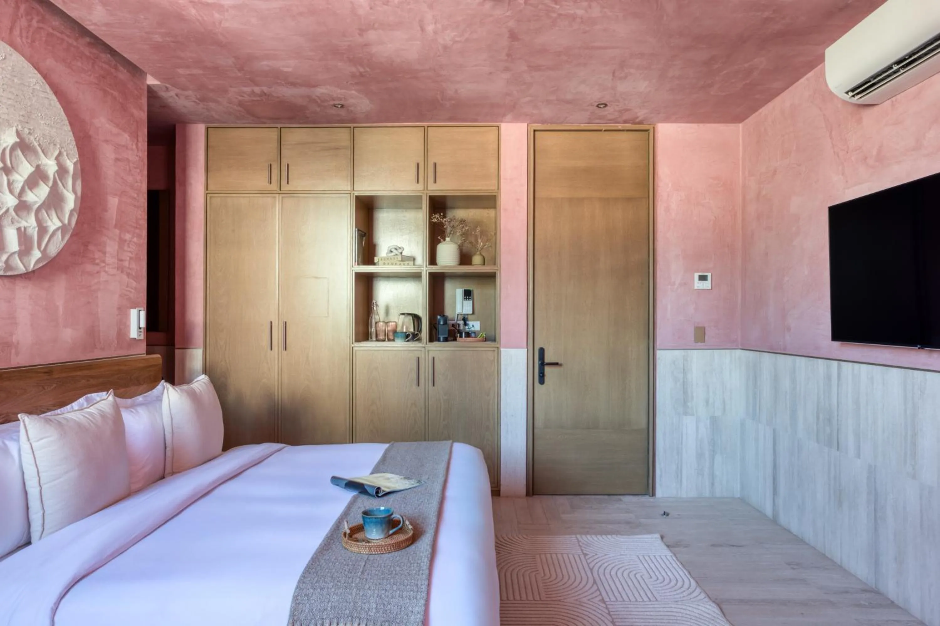 Bed in Laiva Hotel San Jose by Tasman