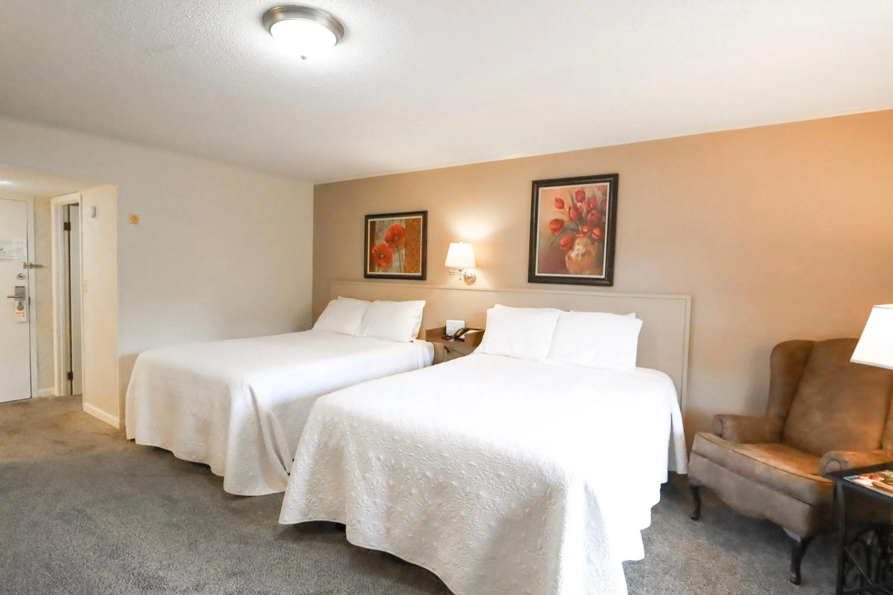 Bedroom, Bed in The Gillette