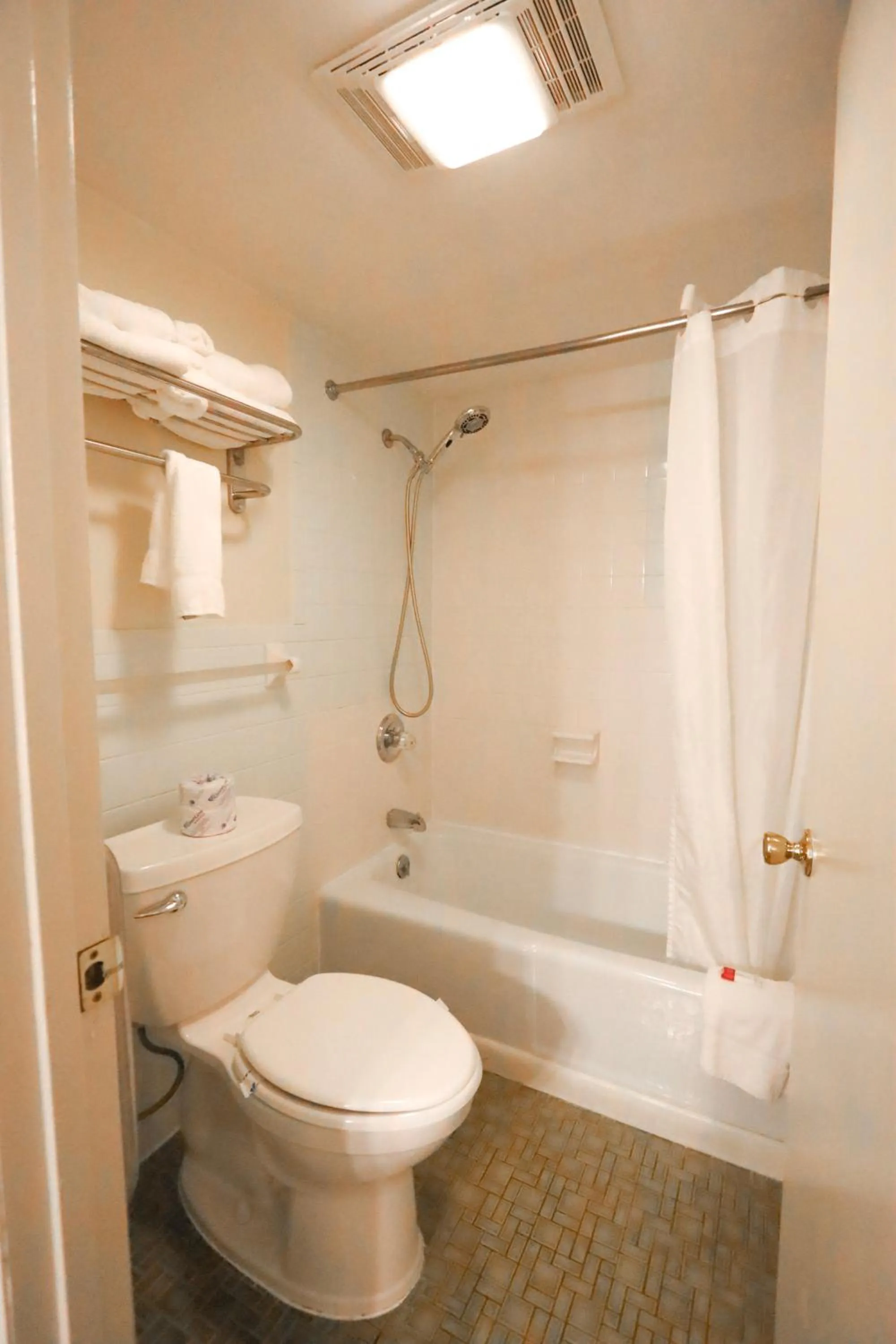 Bathroom in The Gillette