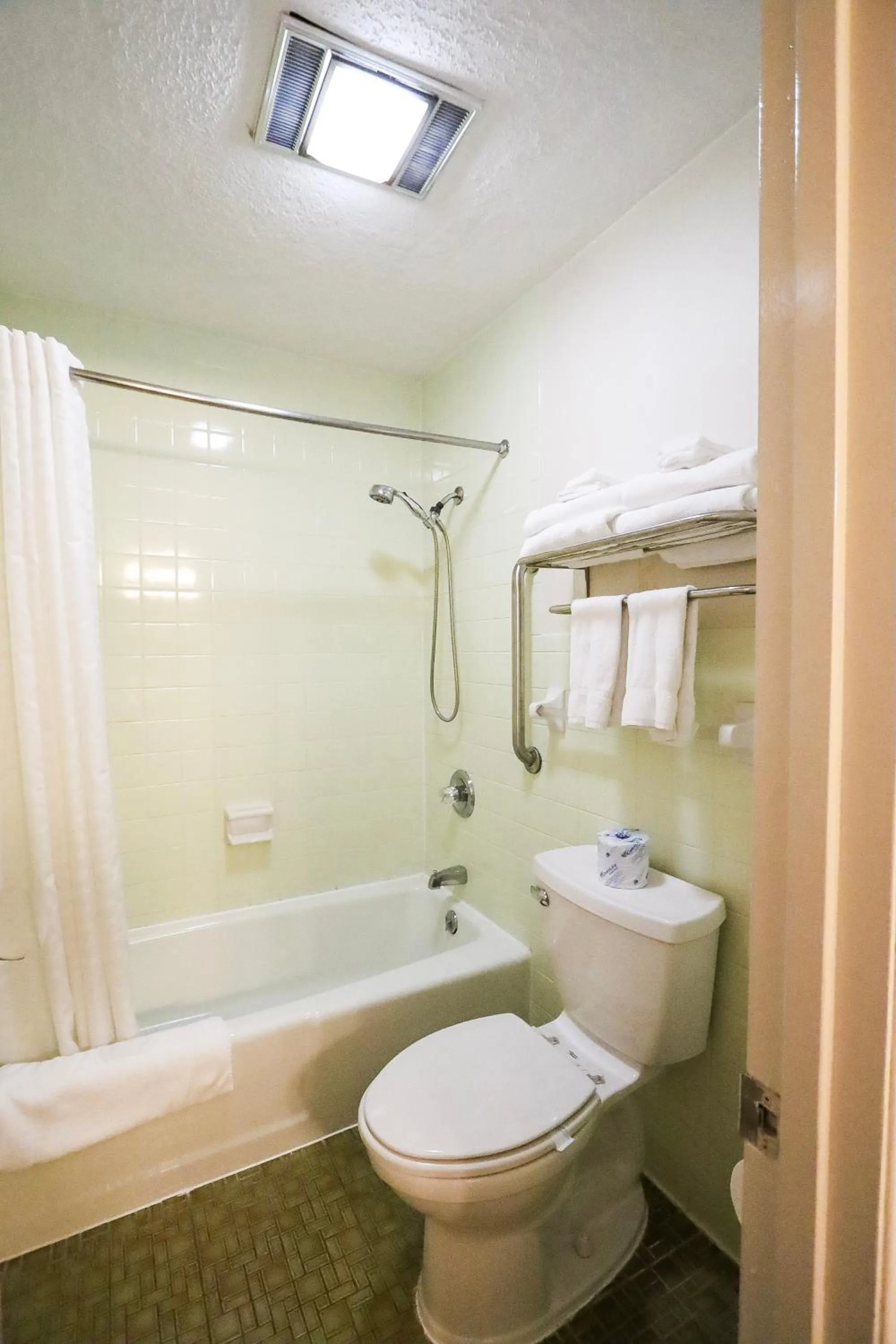 Bathroom in The Gillette