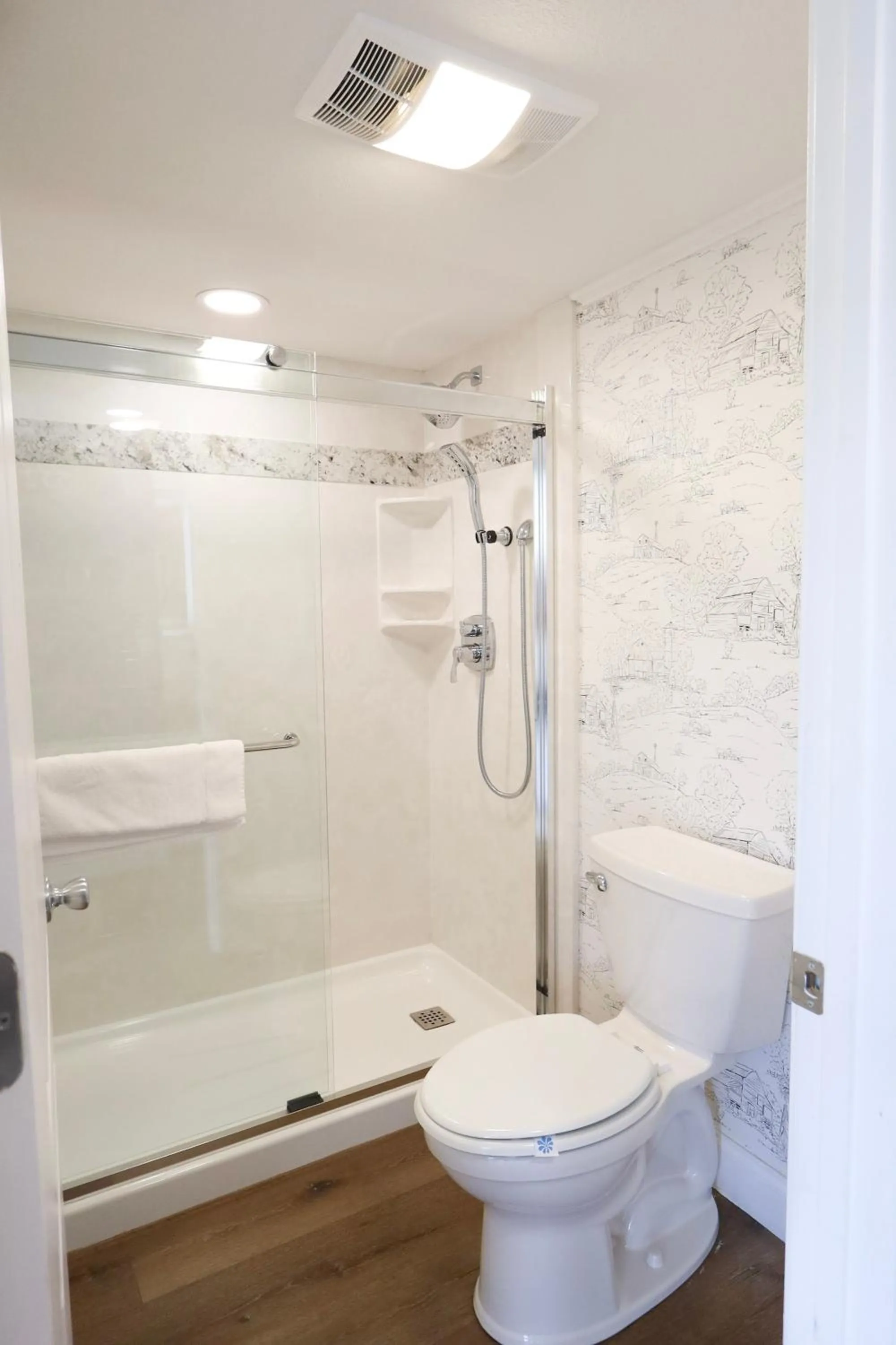 Shower in The Gillette