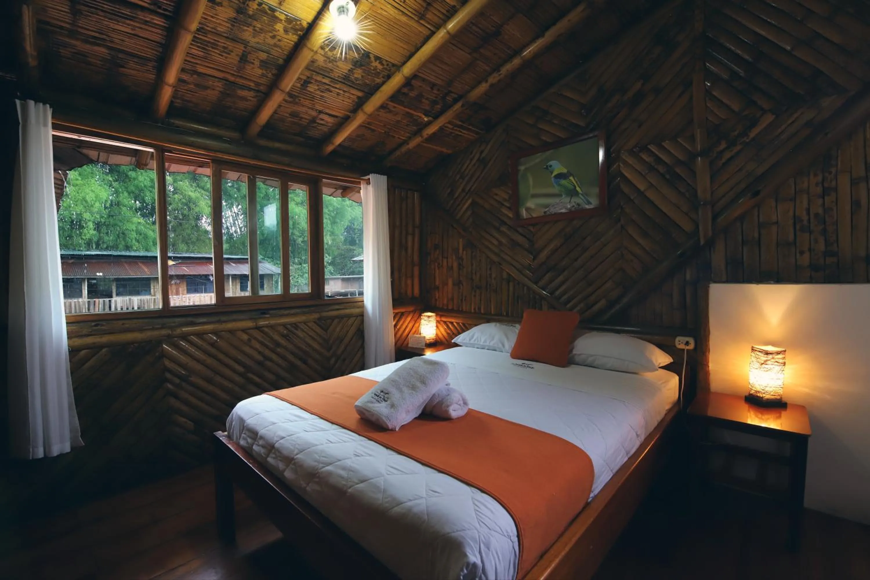 Bed in La Posada de Mindo