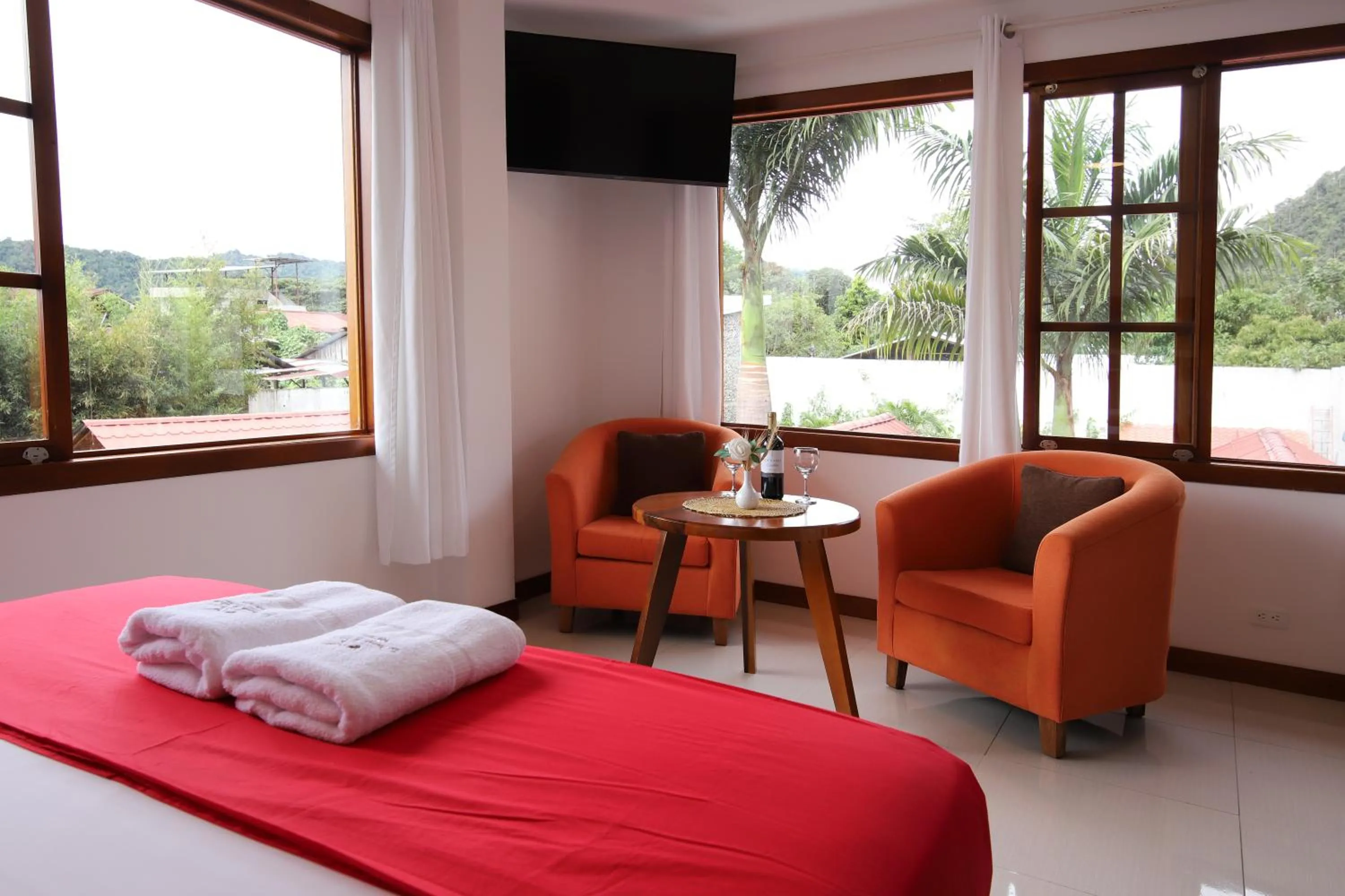 Bed in La Posada de Mindo