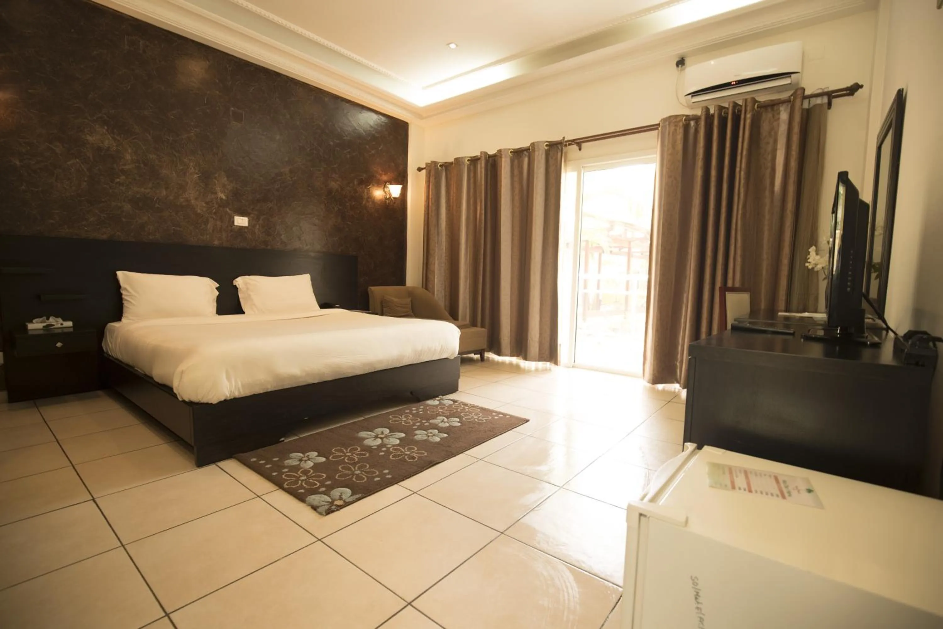 Bedroom, Bed in Hotel Palm Beach