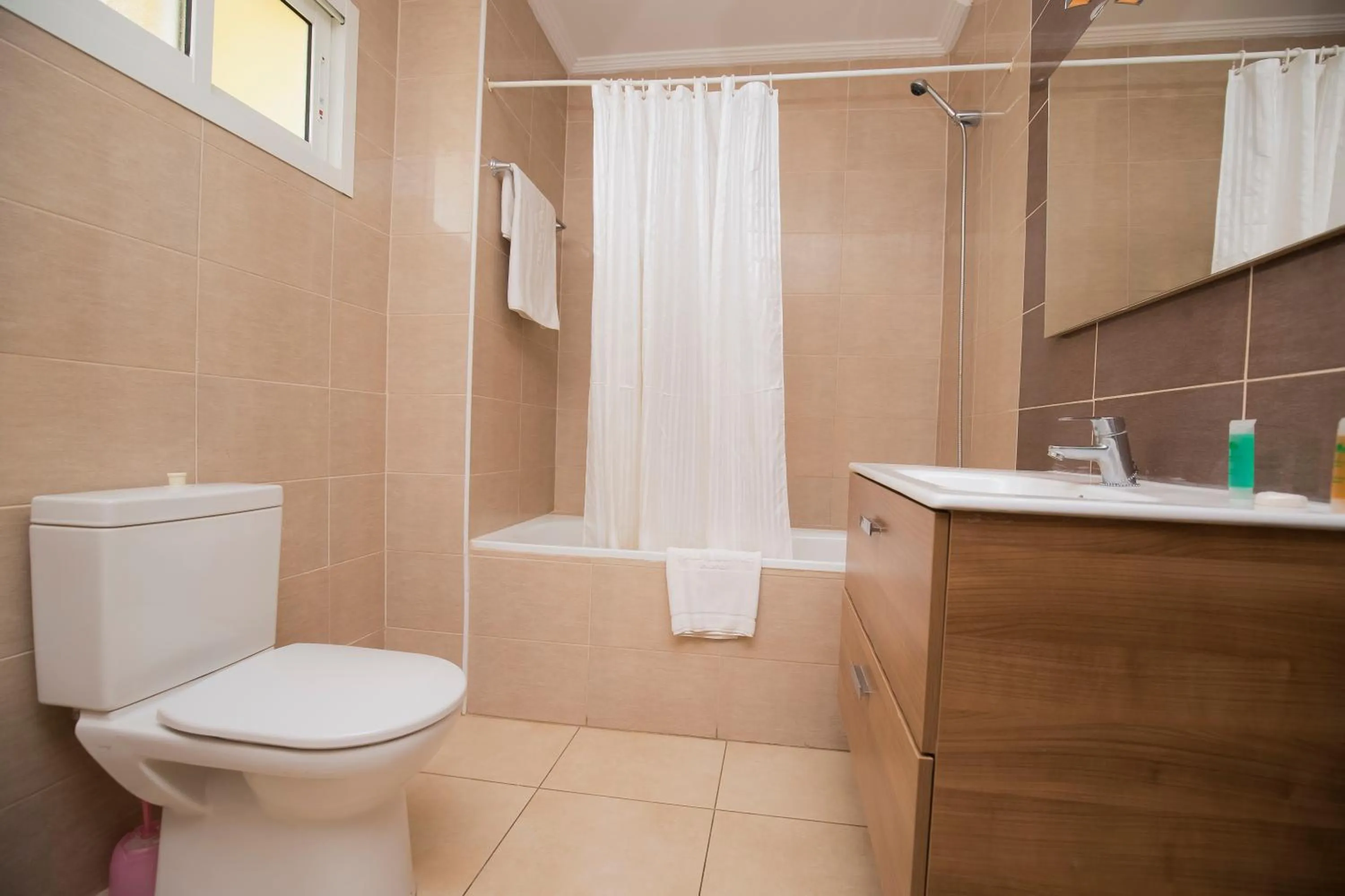 Bathroom in Hotel Palm Beach