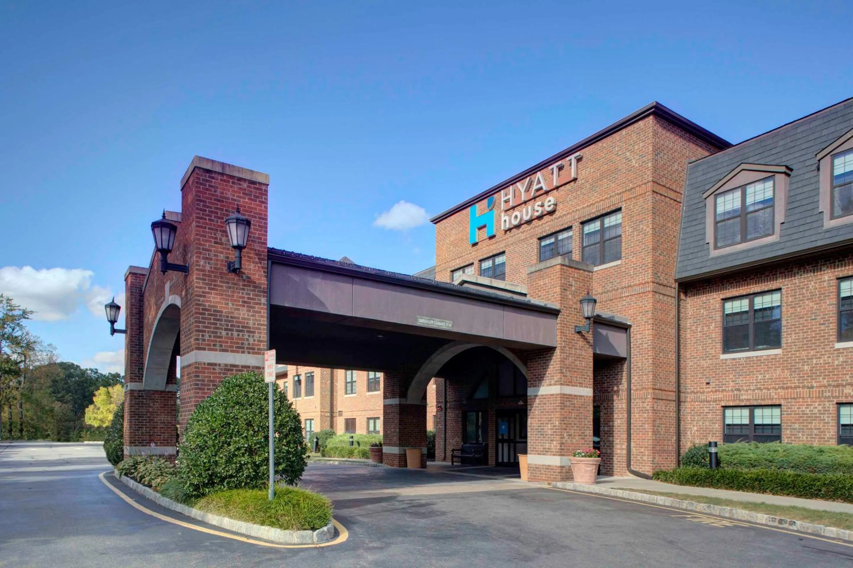 Property building in Hyatt House Parsippany East
