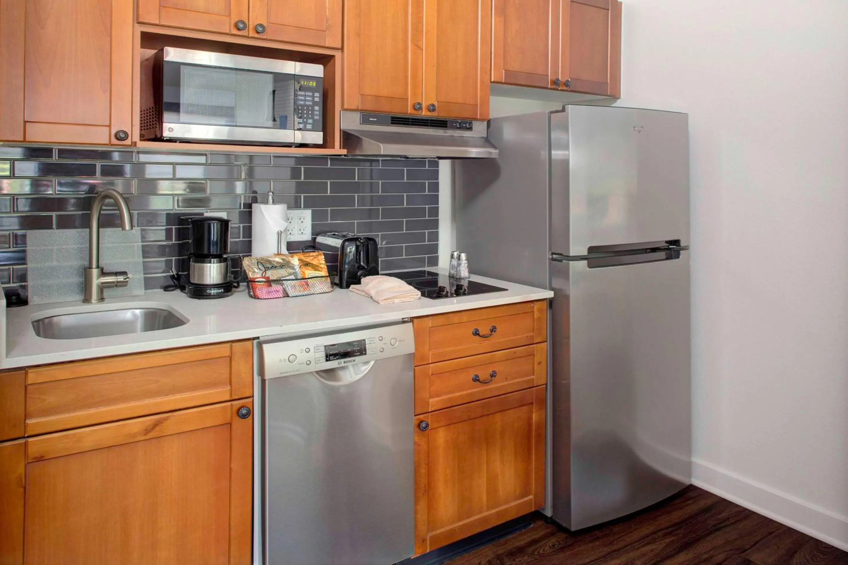 Kitchen or kitchenette in Hyatt House Parsippany East