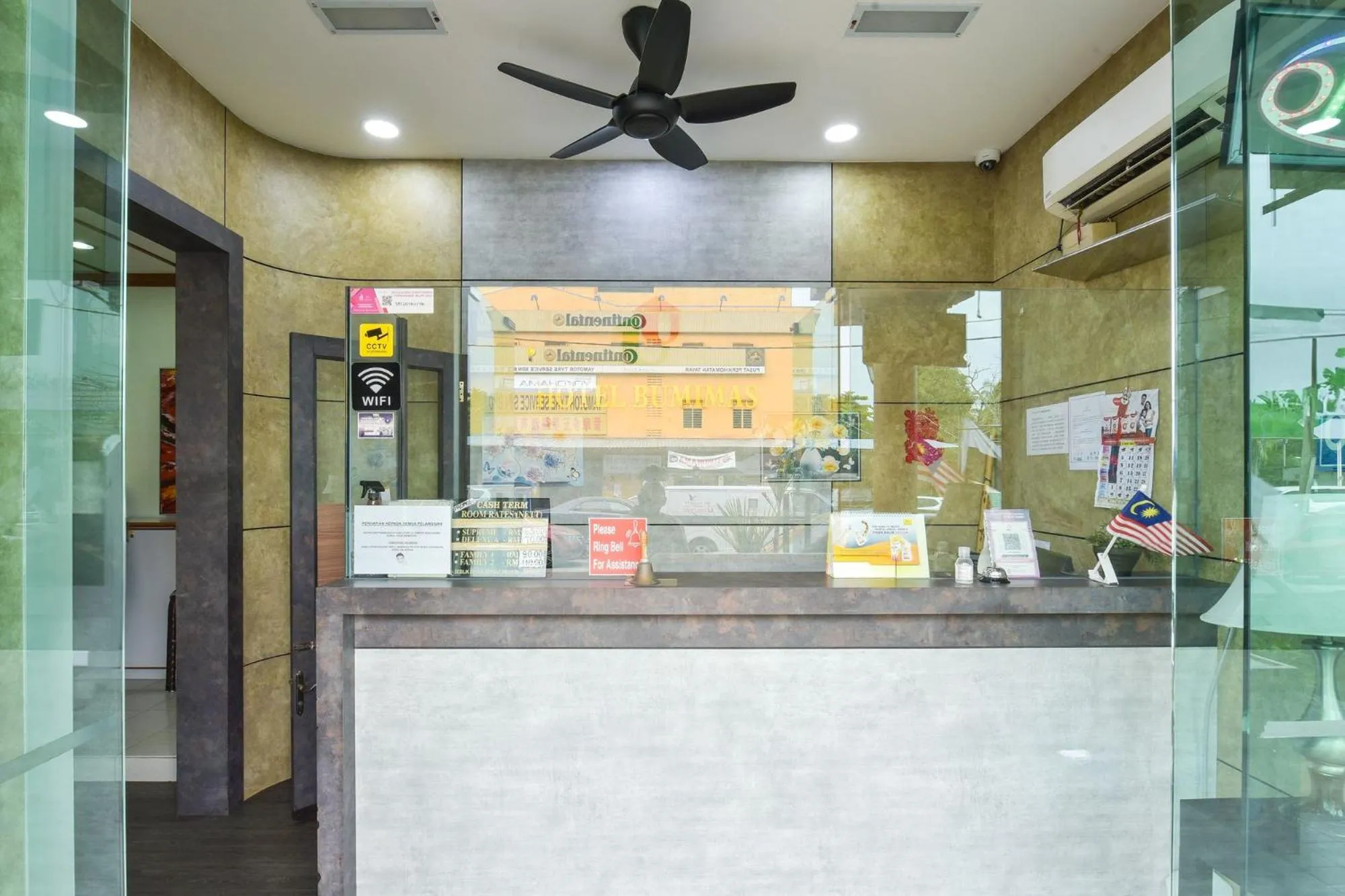 Lobby or reception in Hotel Jalan Bukit Ubi Formerly Bumimas