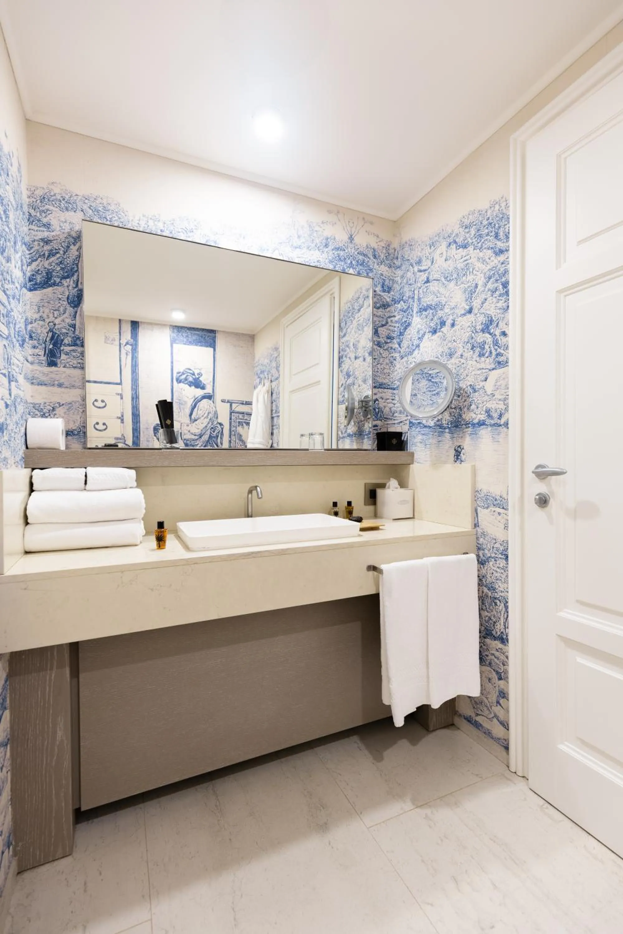 Bathroom in Galleria Vik Milano - Townhouse Galleria - Small Luxury Hotels of the World