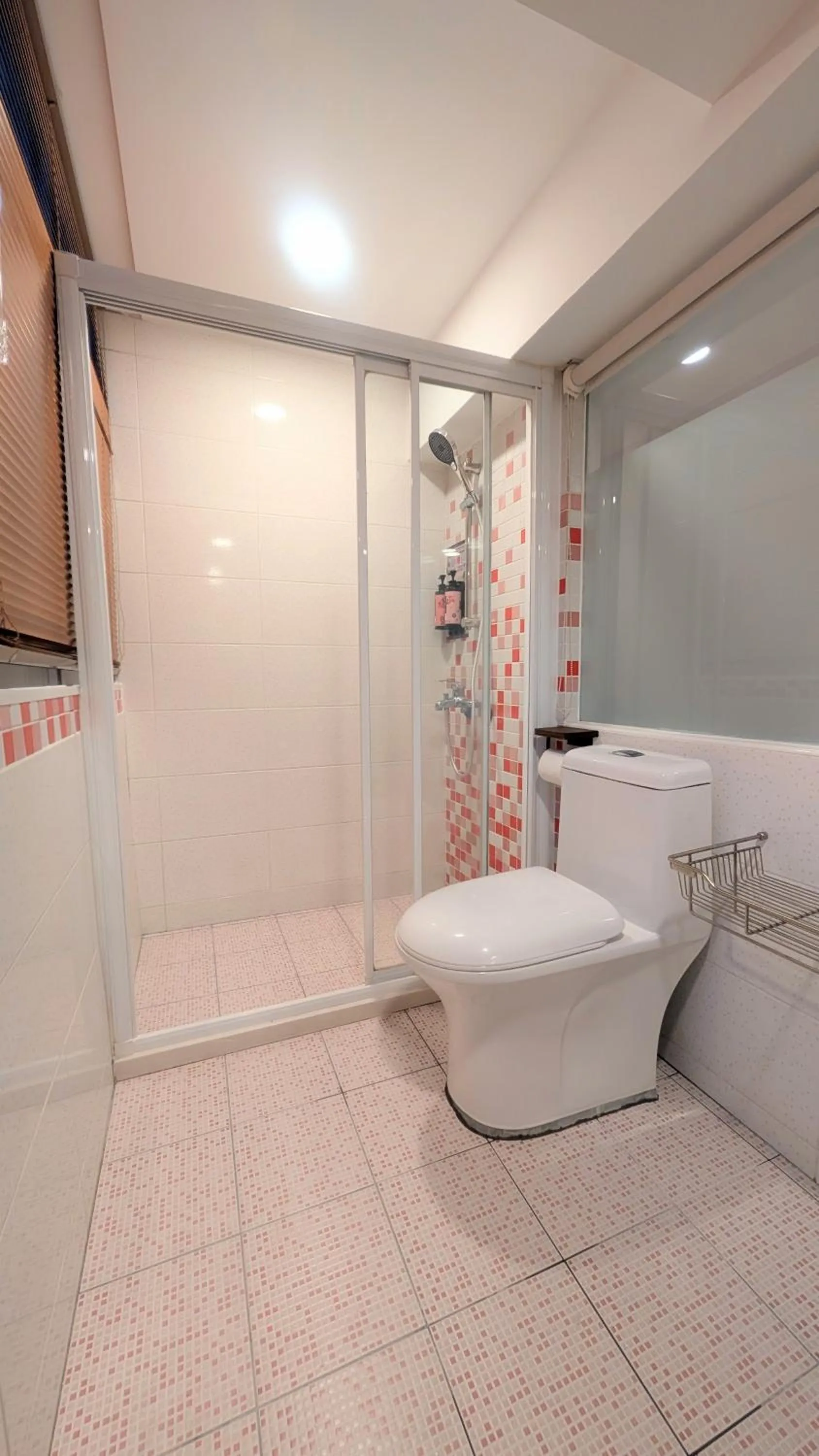 Shower in Sleep Taipei