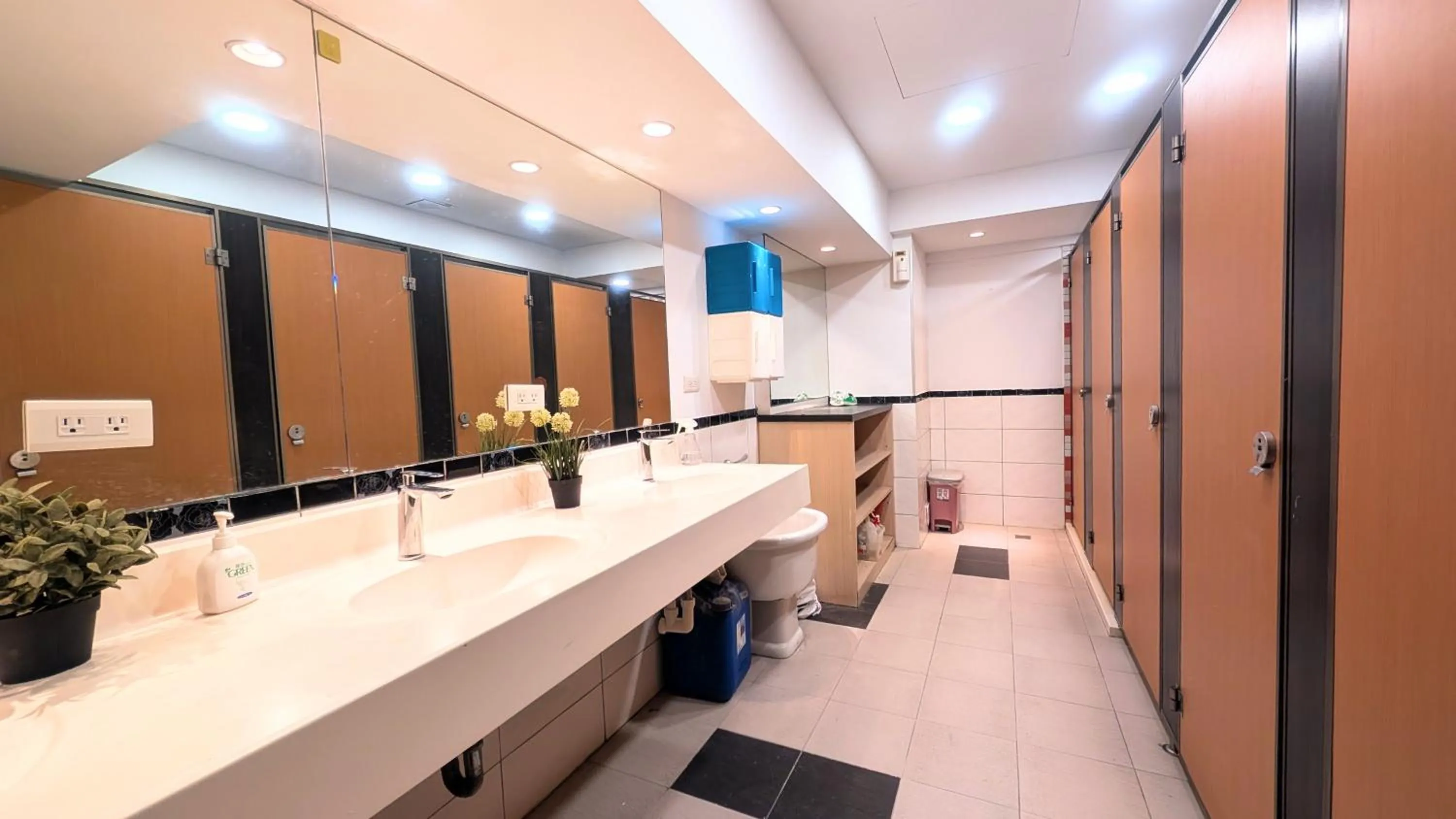 Toilet in Sleep Taipei