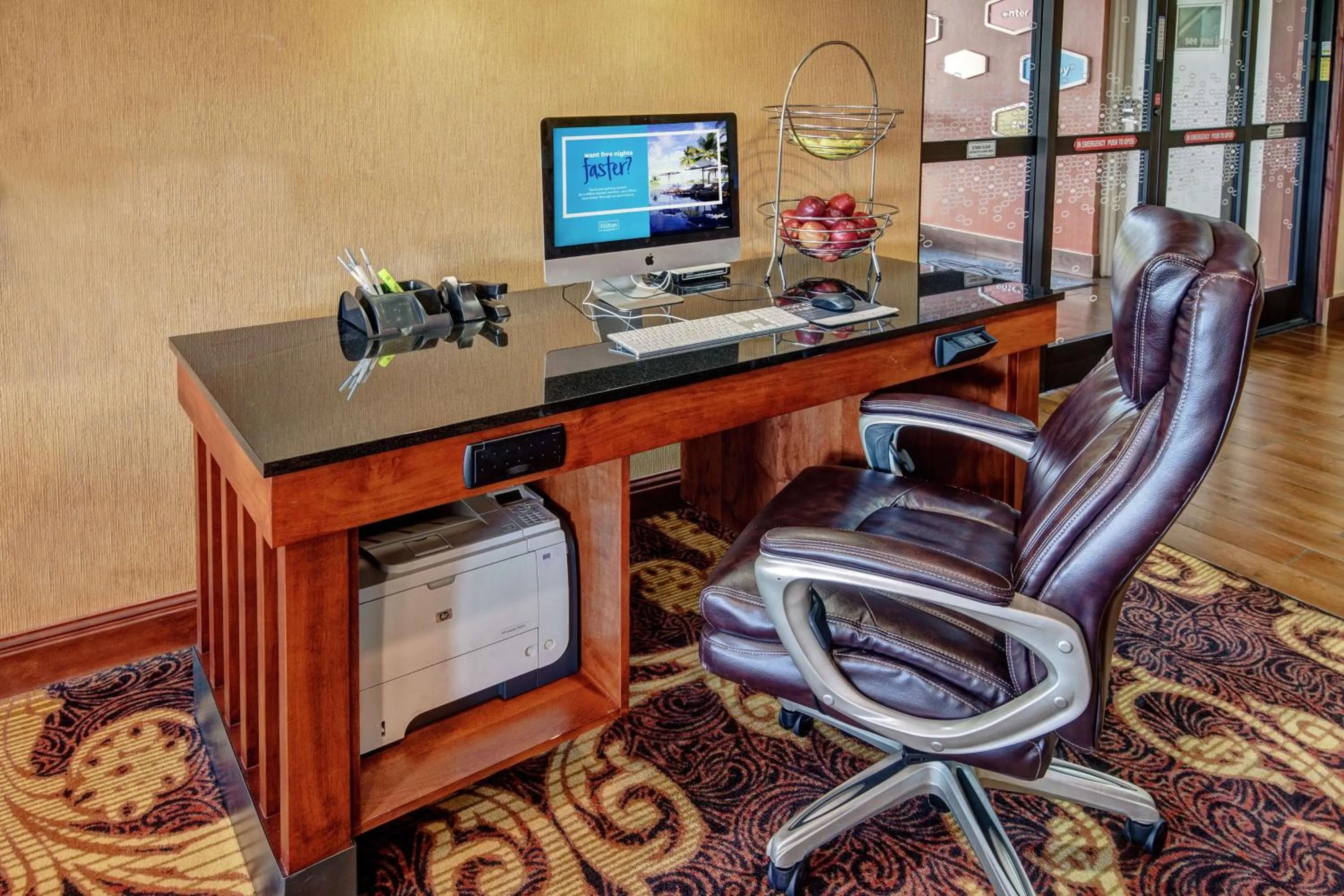 Business facilities in Hampton Inn Corinth
