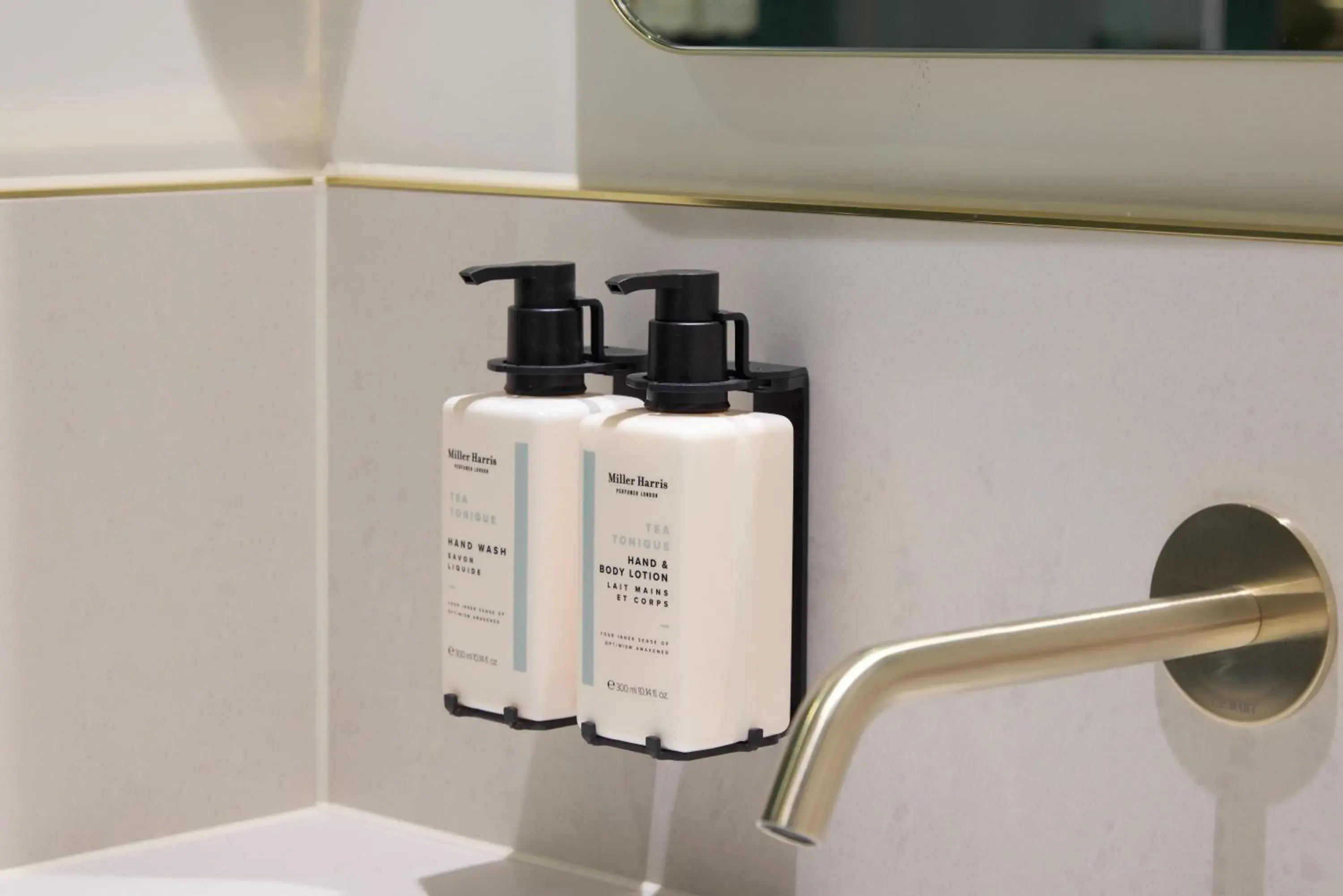 Queen Room with View in The Derby London City, Curio Collection By Hilton Queen Room with View in The Derby London City, Curio Collection By Hilton