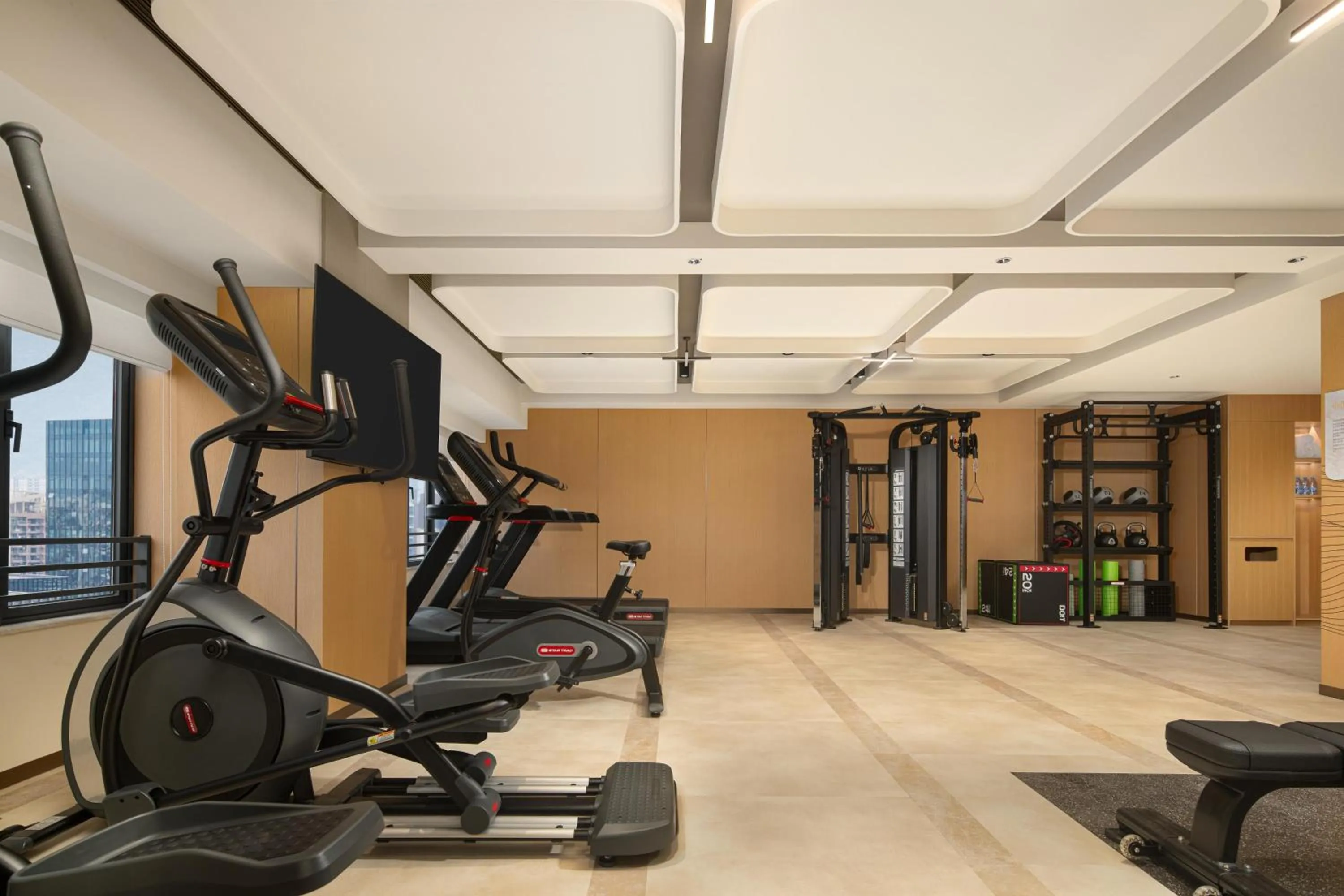 Fitness centre/facilities in Hilton Garden Inn Shenzhen Pingshan Chaoshang Plaza