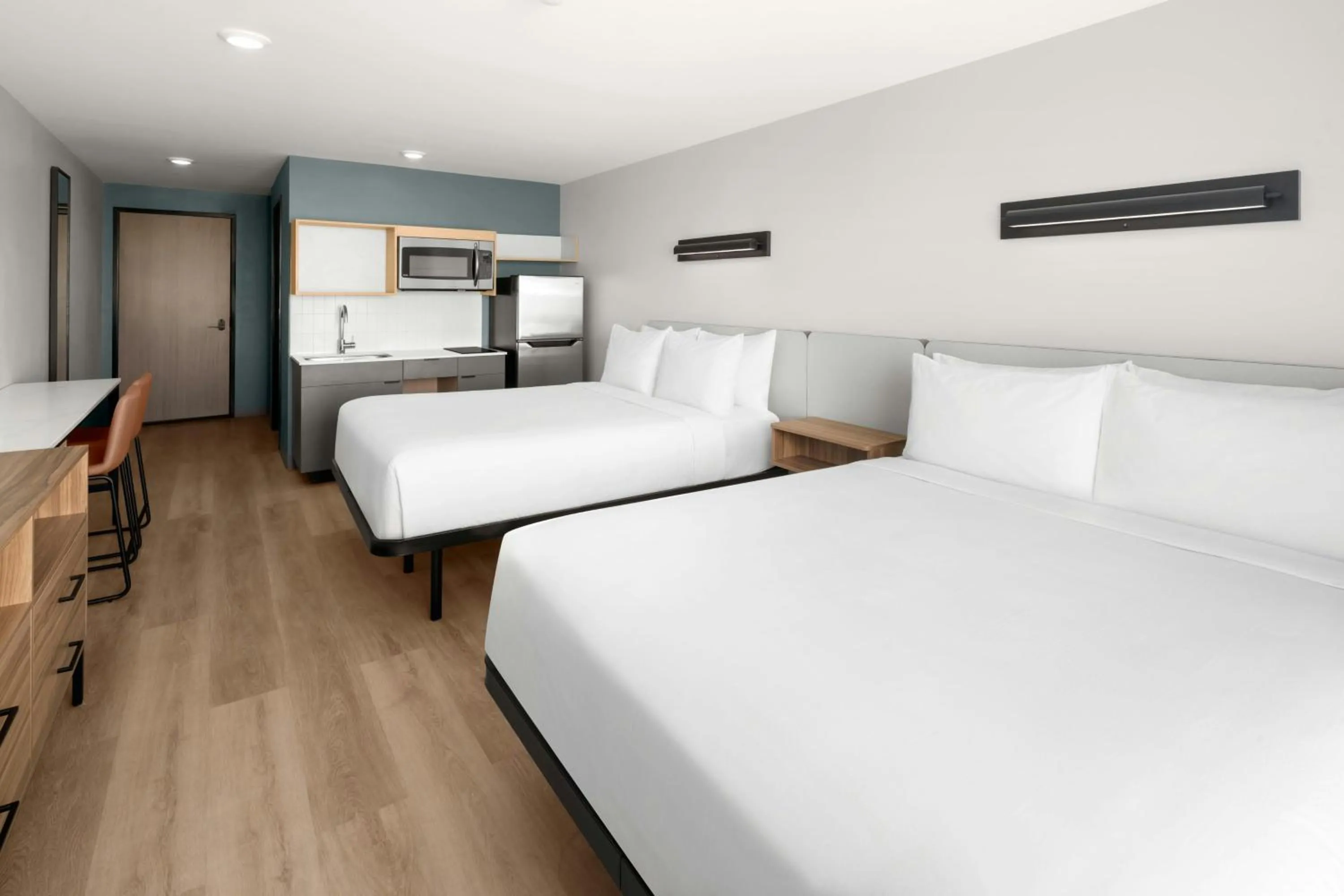 Photo of the whole room, Bed in StudioRes by Marriott Newnan