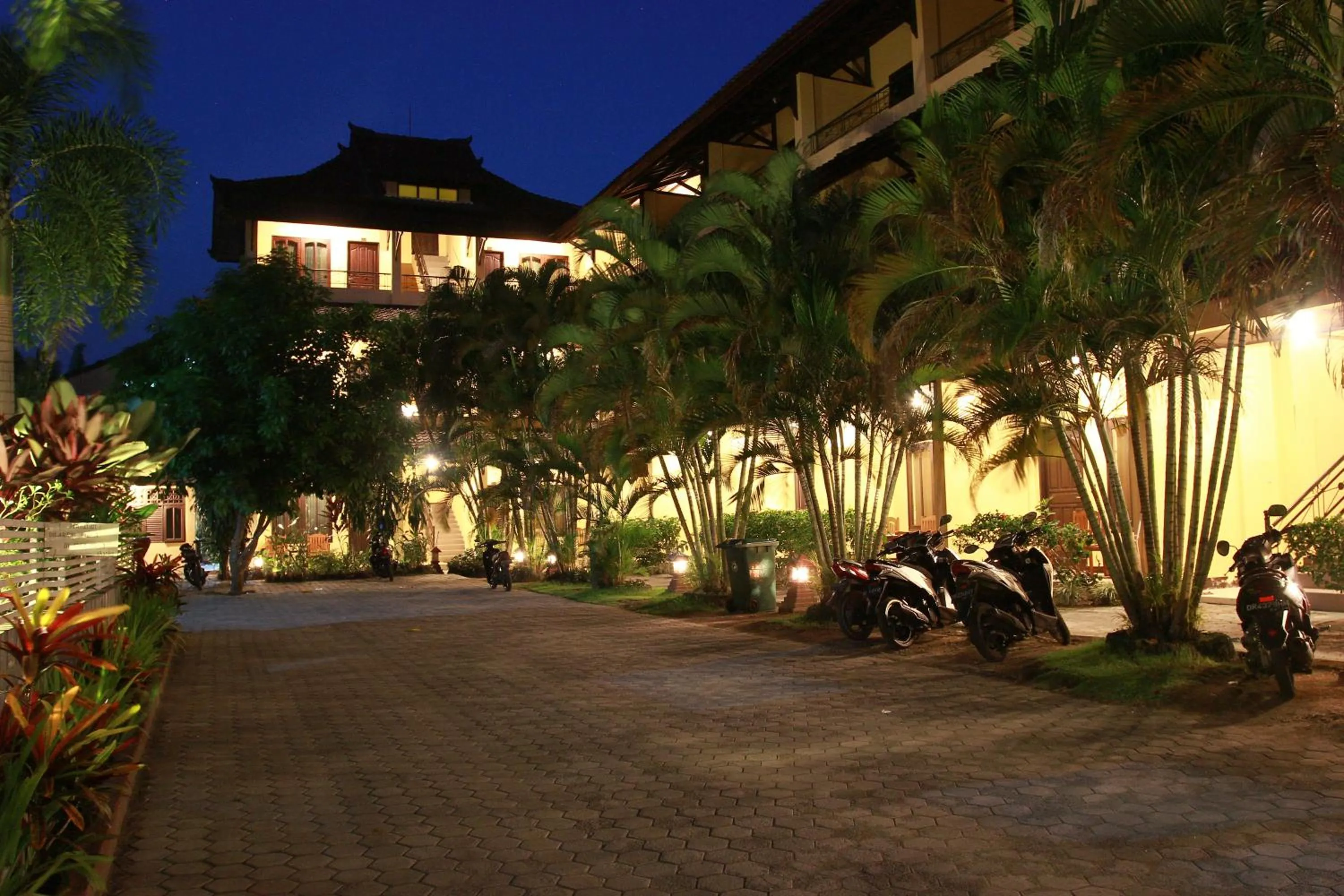 Facade/entrance in Puri Senggigi Hotel