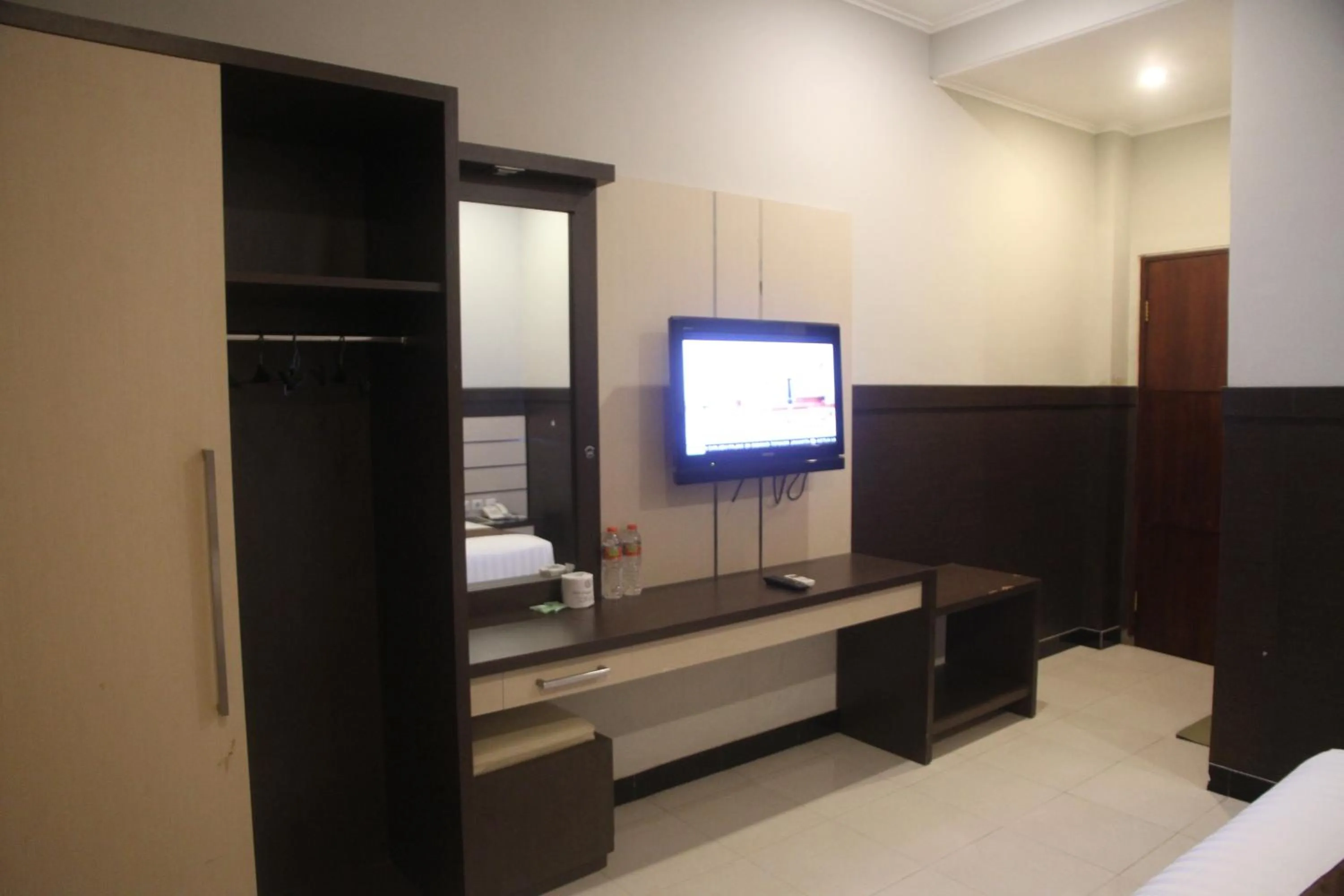 Bedroom, Bed in Puri Senggigi Hotel