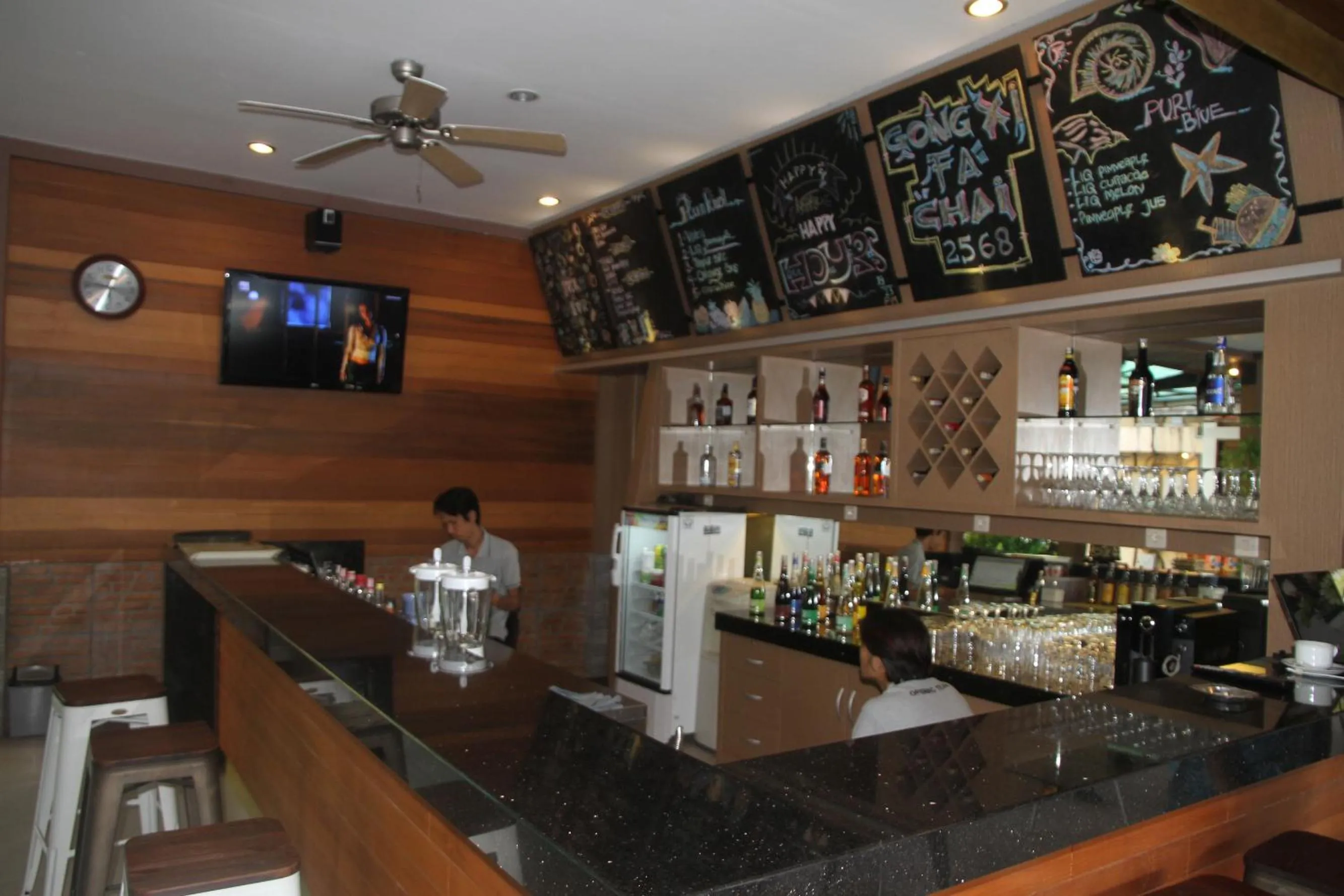 Food and drinks in Puri Senggigi Hotel