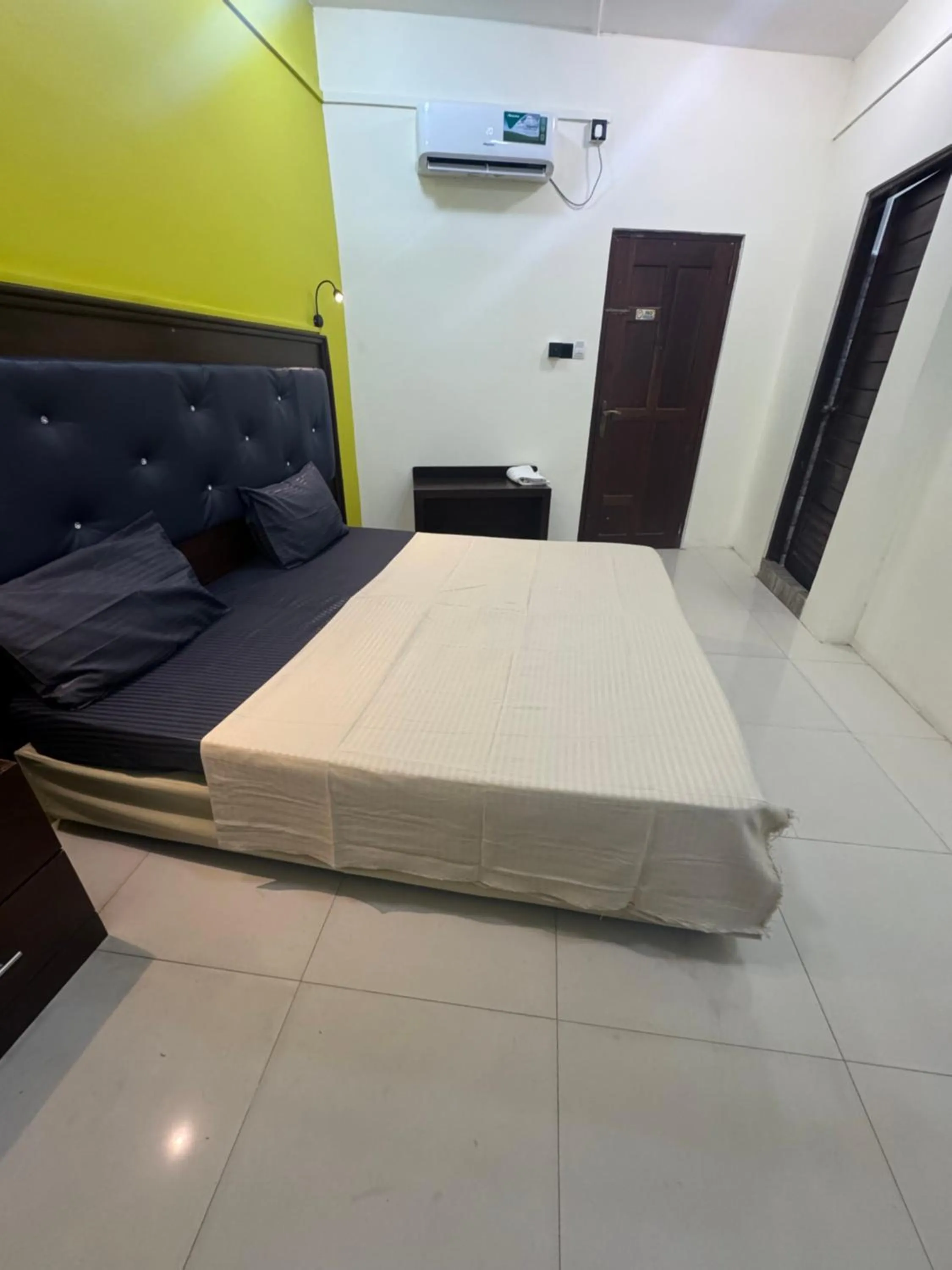 Bed in Metro City Hotel