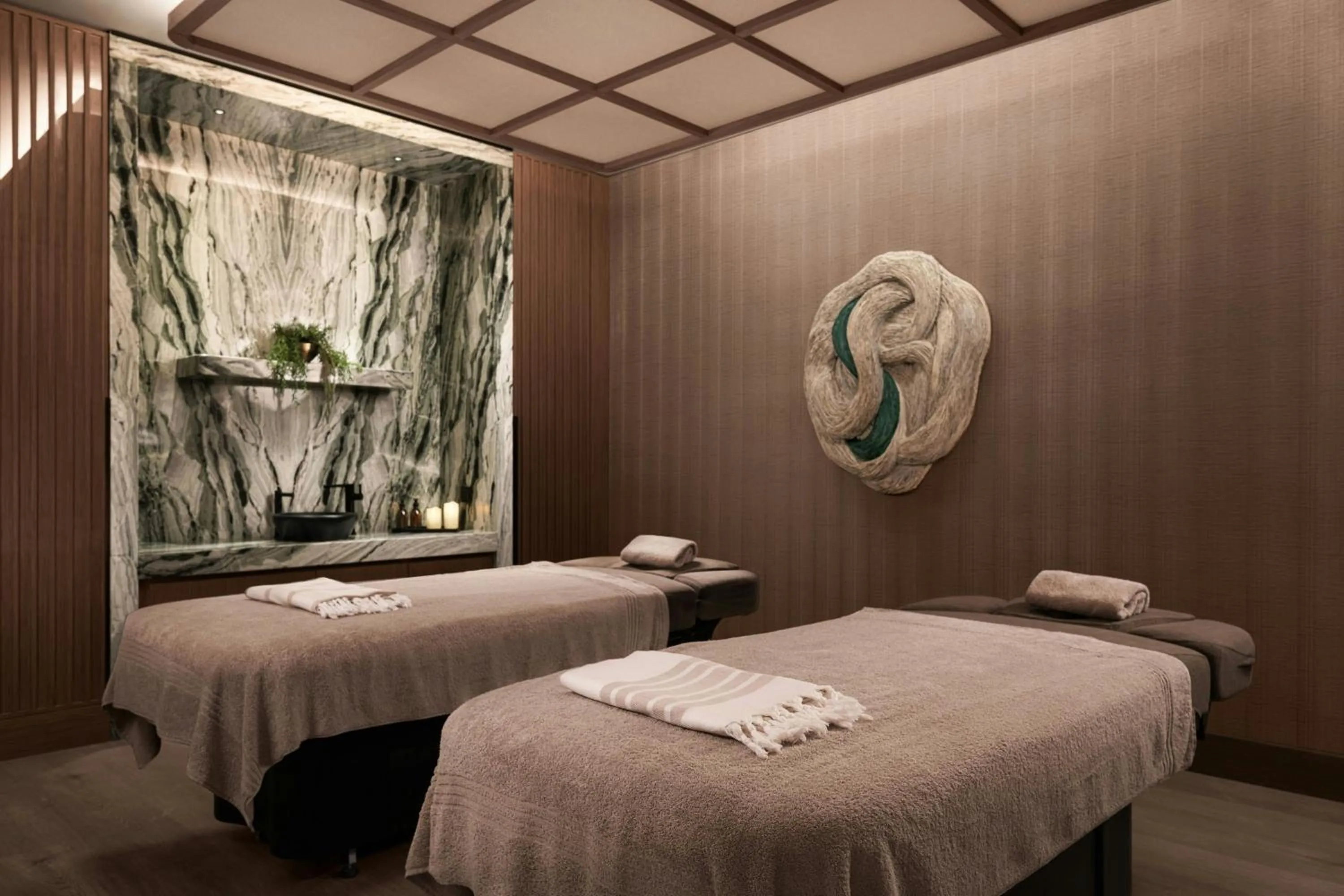 Area and facilities, Bed in Marriott Executive Apartments Istanbul Tema World
