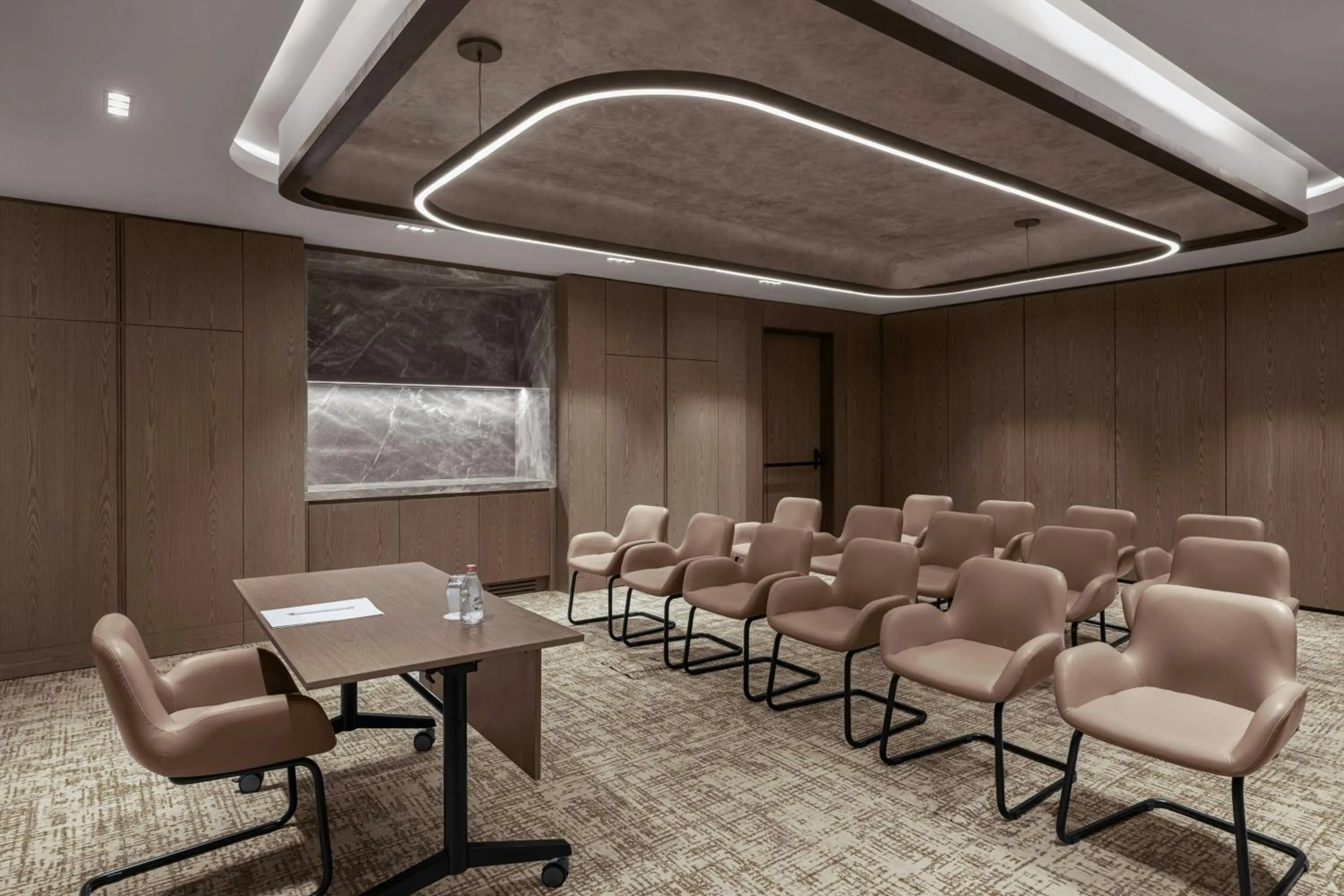Meeting/conference room in Marriott Executive Apartments Istanbul Tema World