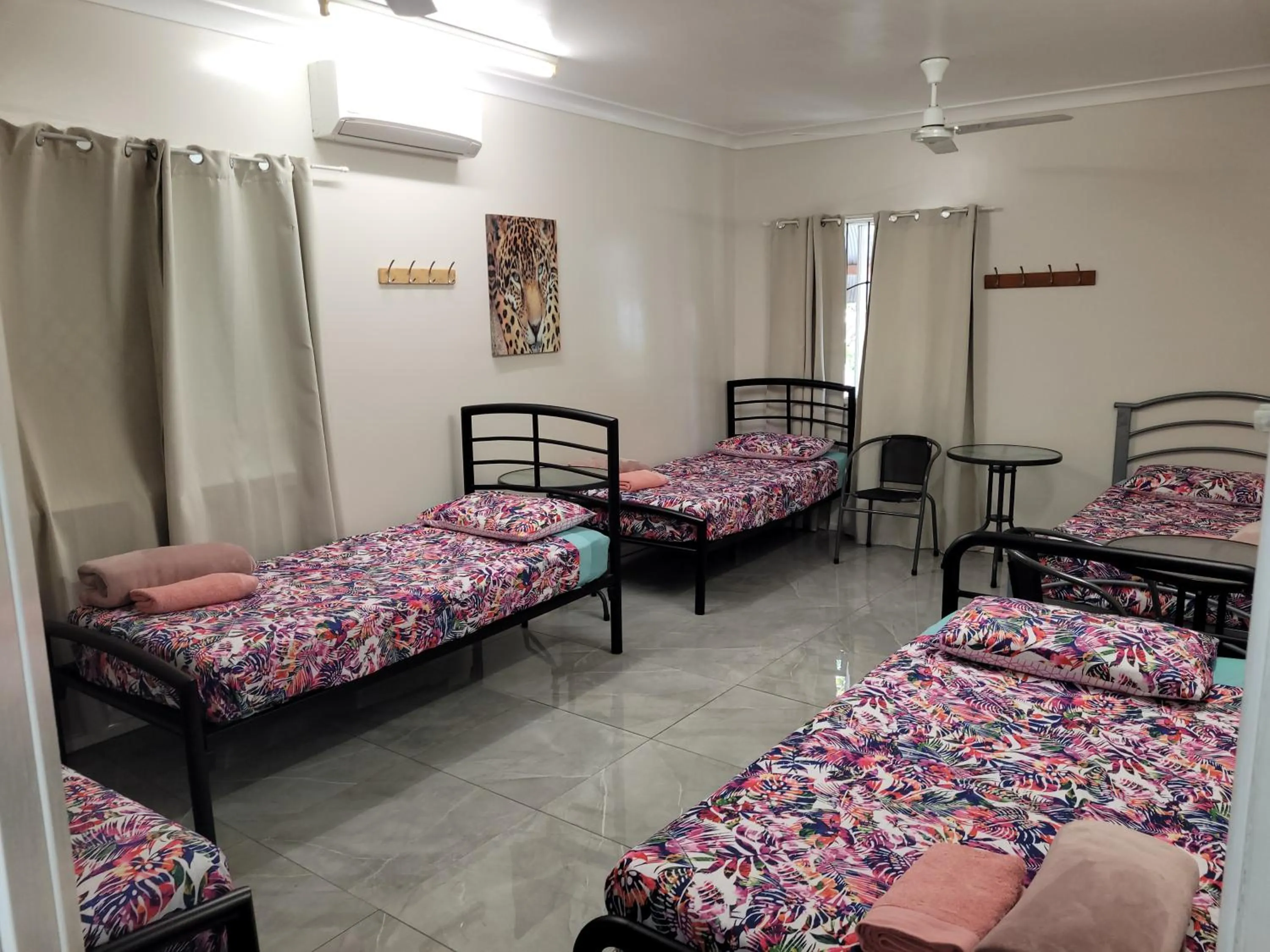 Property building, Bed in Travellers Paradise