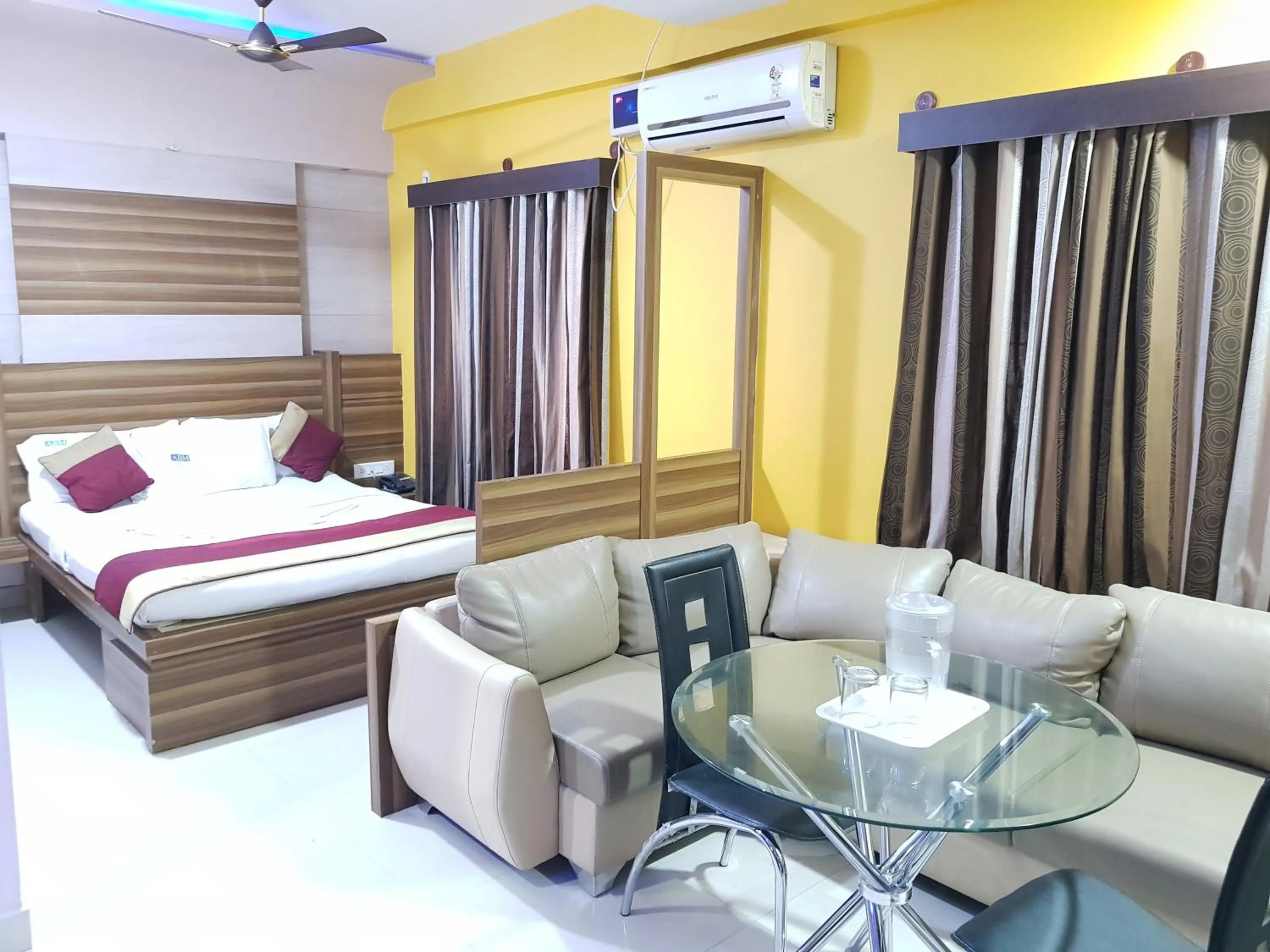 Bed in Hotel ABM International