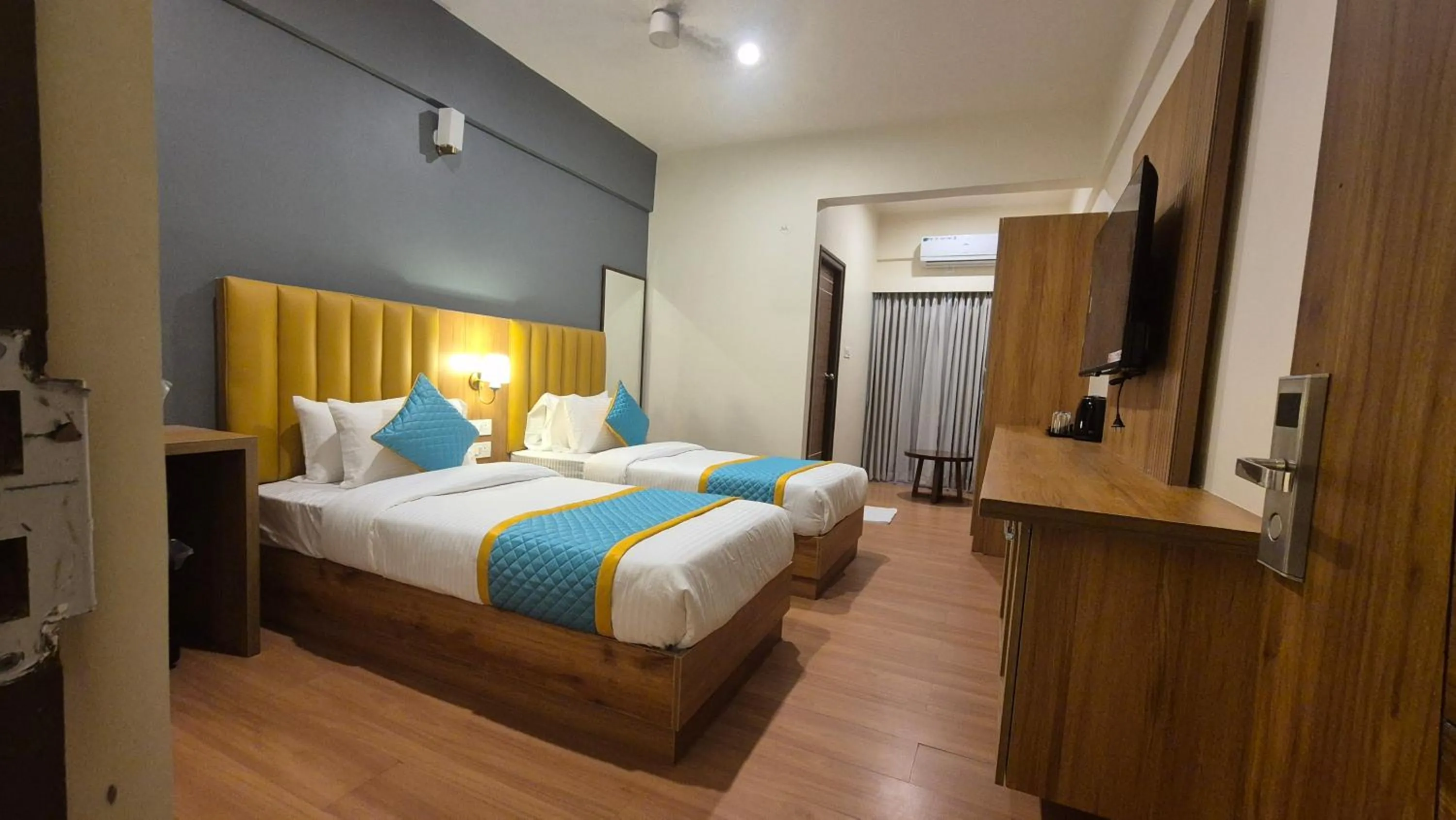 TV and multimedia, Bed in Hotel Vaari Vista By Bestinn Leisure