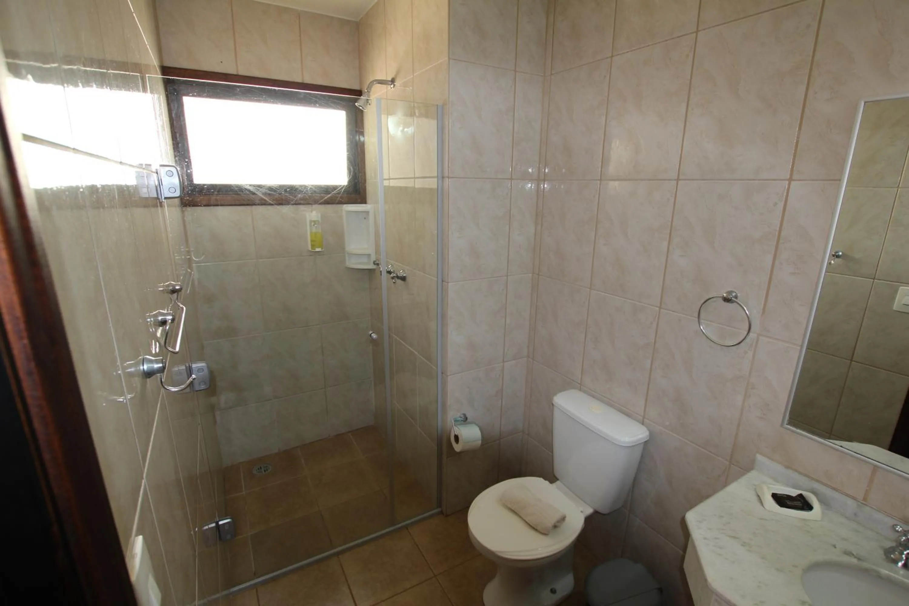 Shower in Pousada Aguia da Montanha