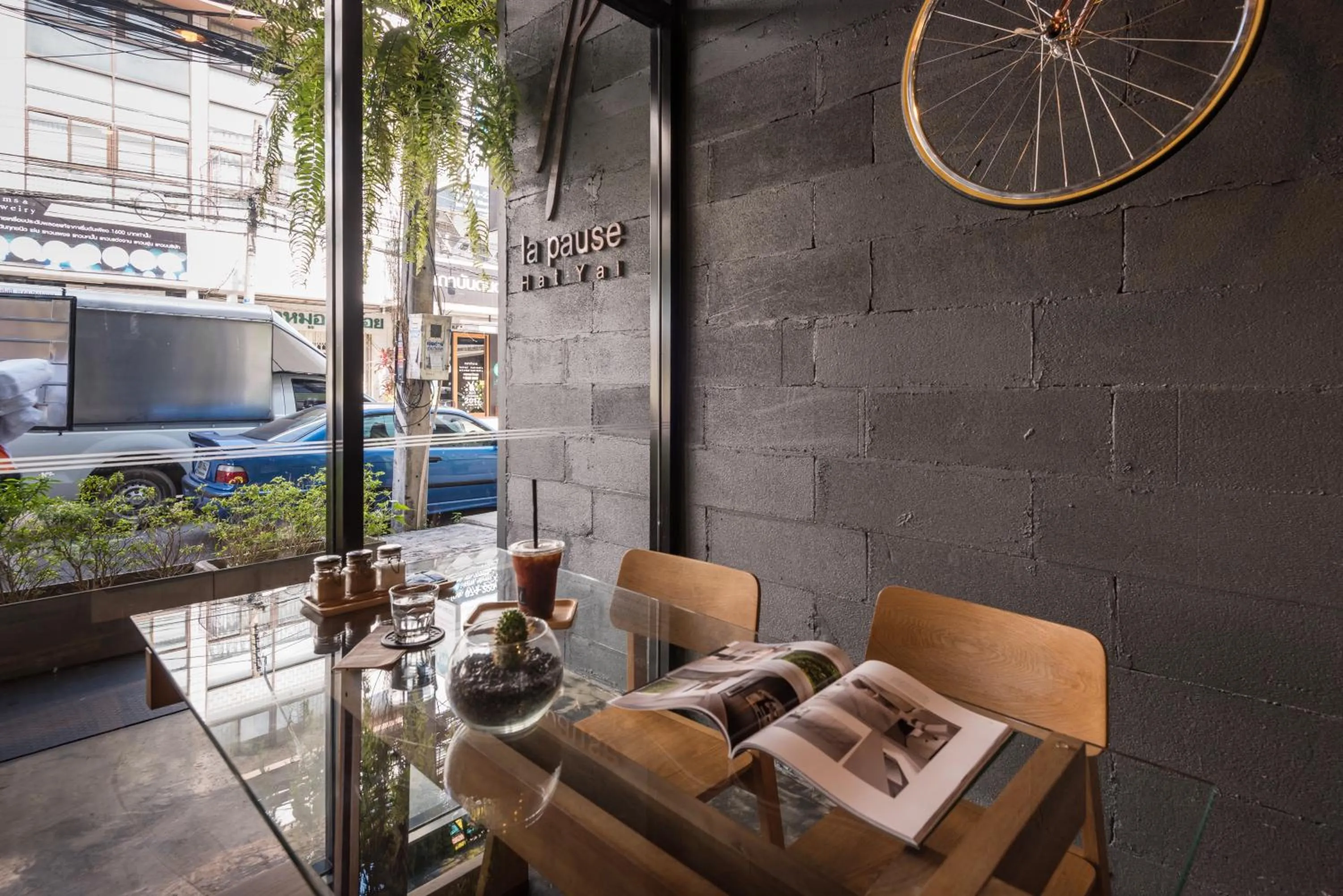 Restaurant/places to eat in La Pause Hatyai