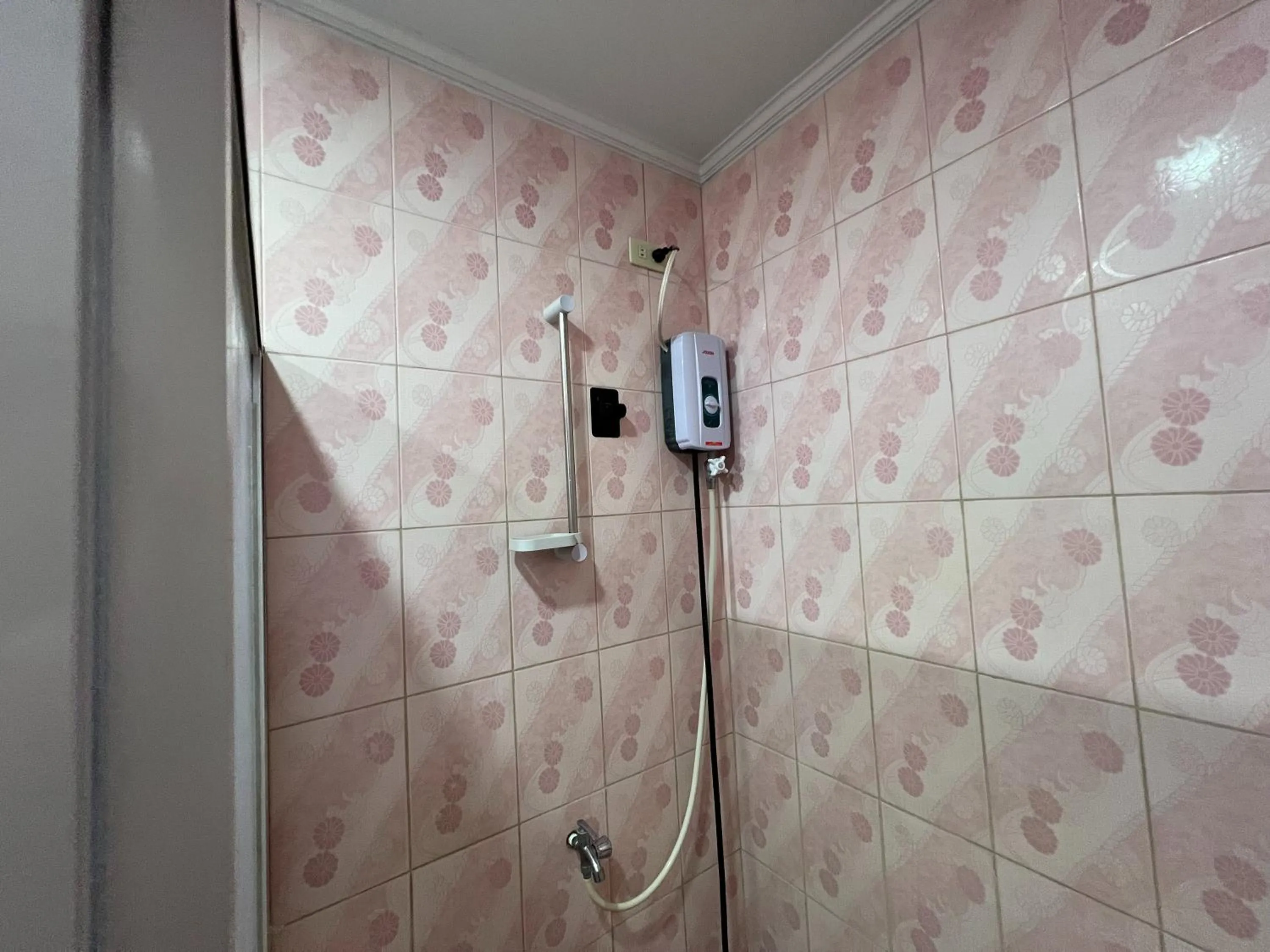 Bathroom in Rossa Hotel