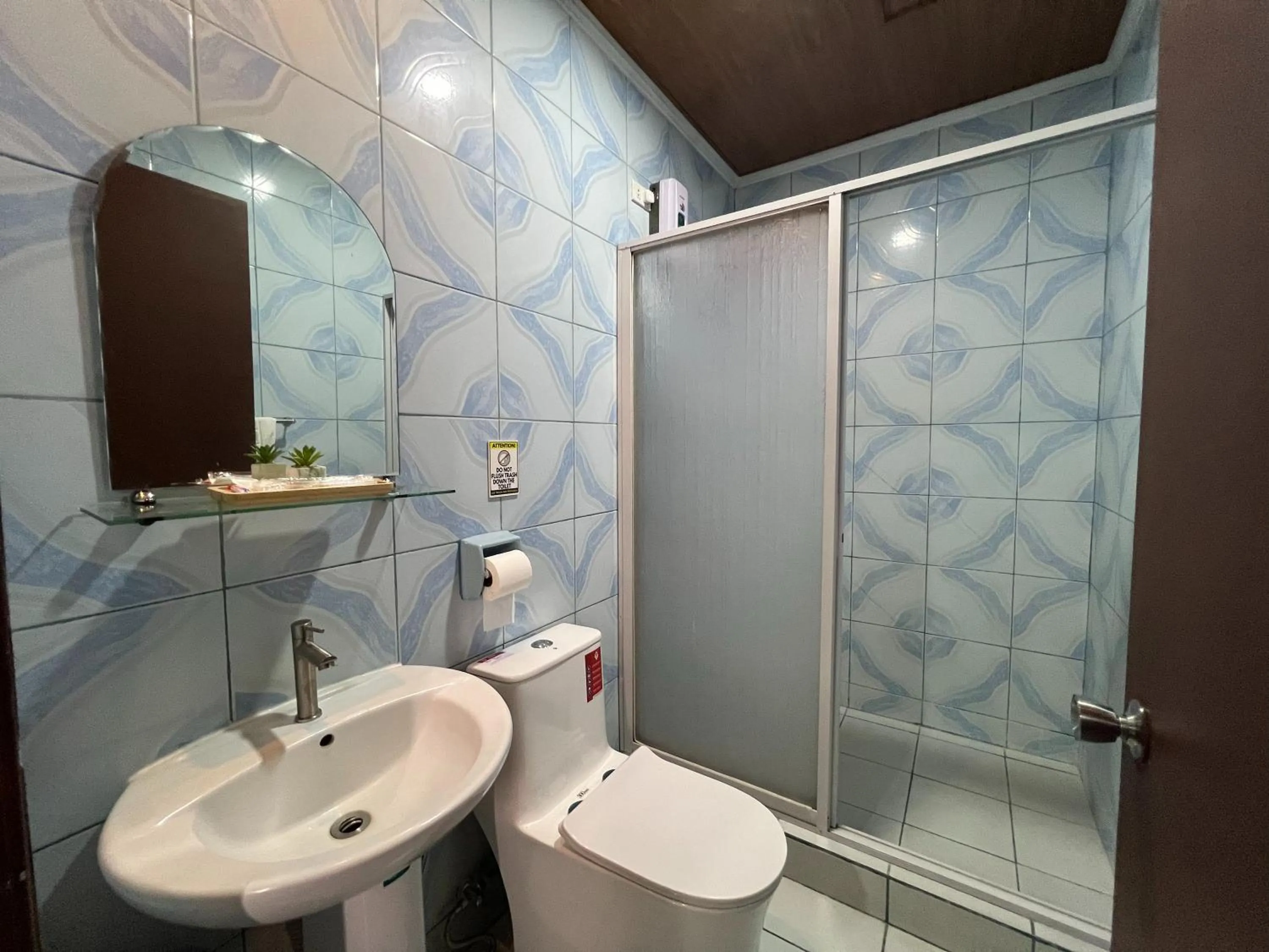 Bathroom in Rossa Hotel