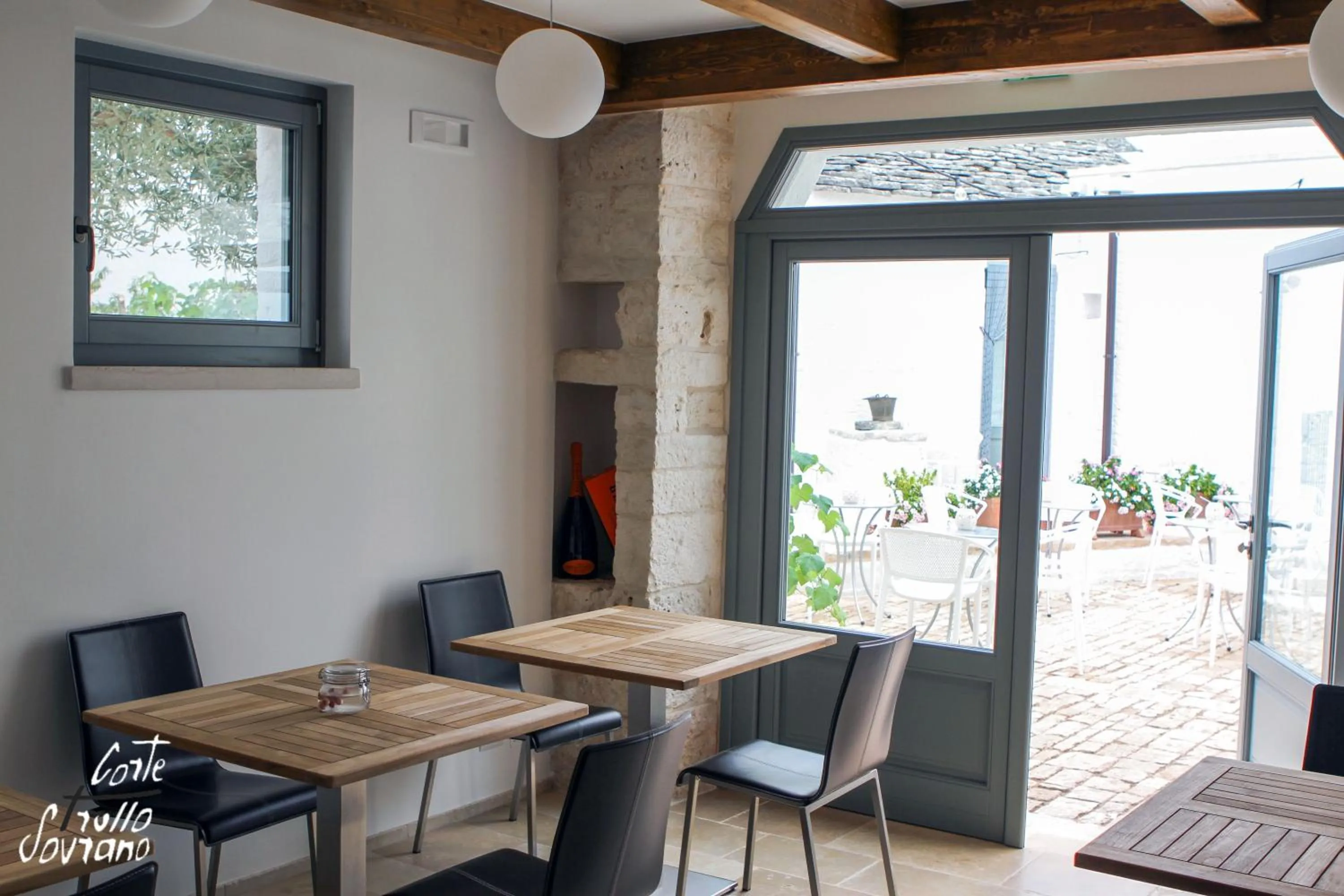 Restaurant/places to eat in Corte Trullo Sovrano B&B