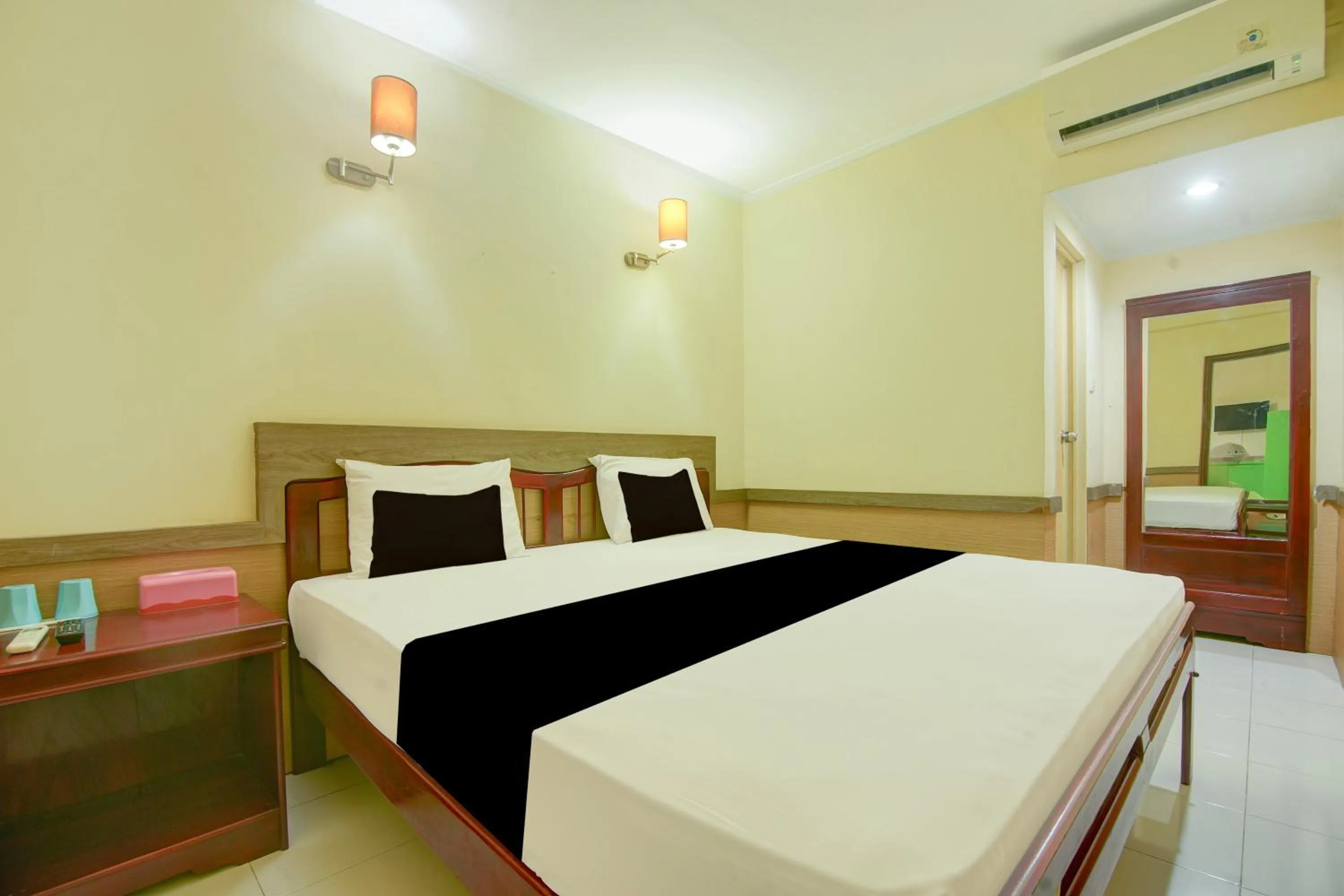 Family Suite in Hotel O Makassar near Pantai Losari formerly Hotel Tiara Sari