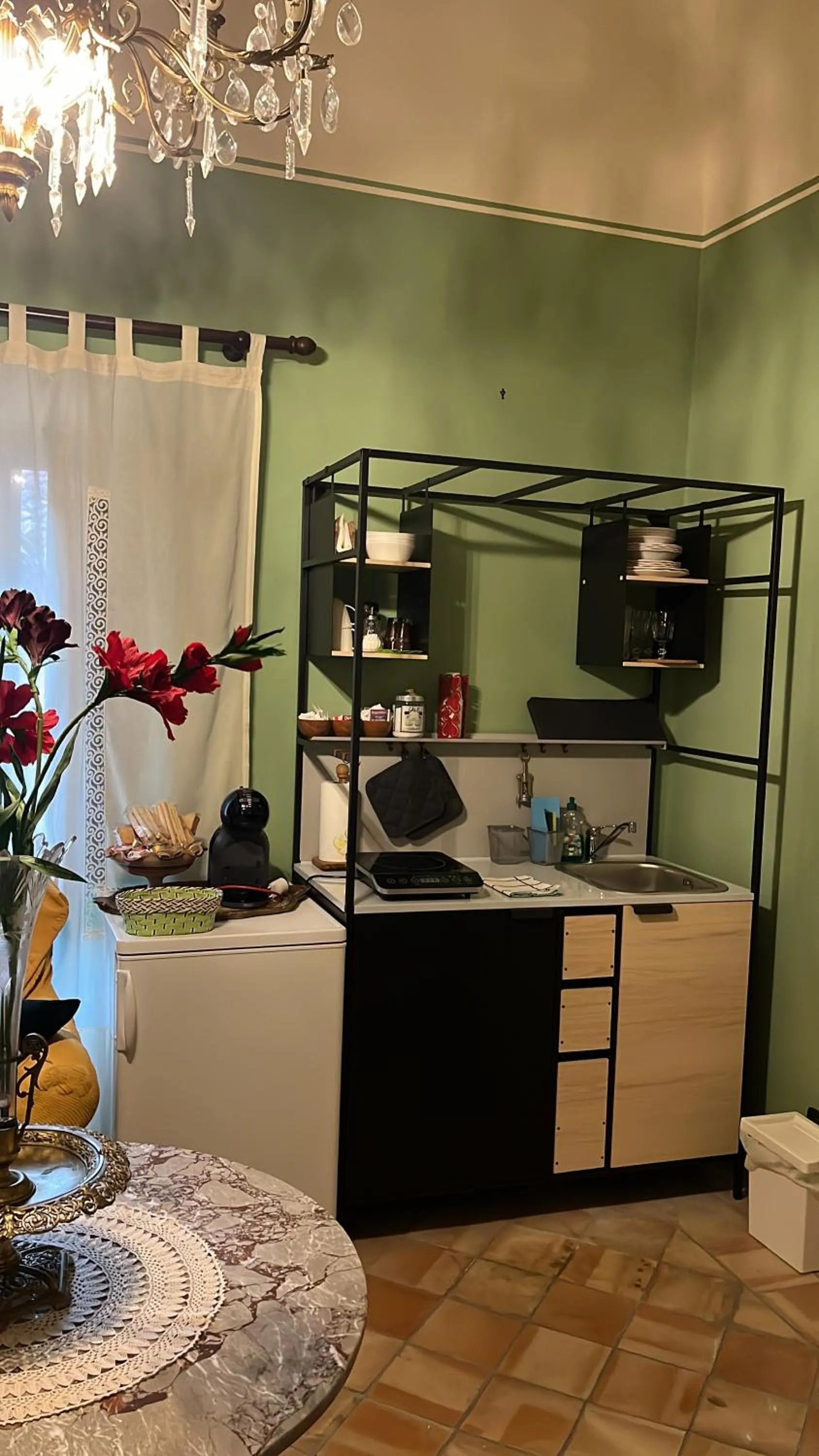 Kitchen or kitchenette in Palazzo Cutrufelli