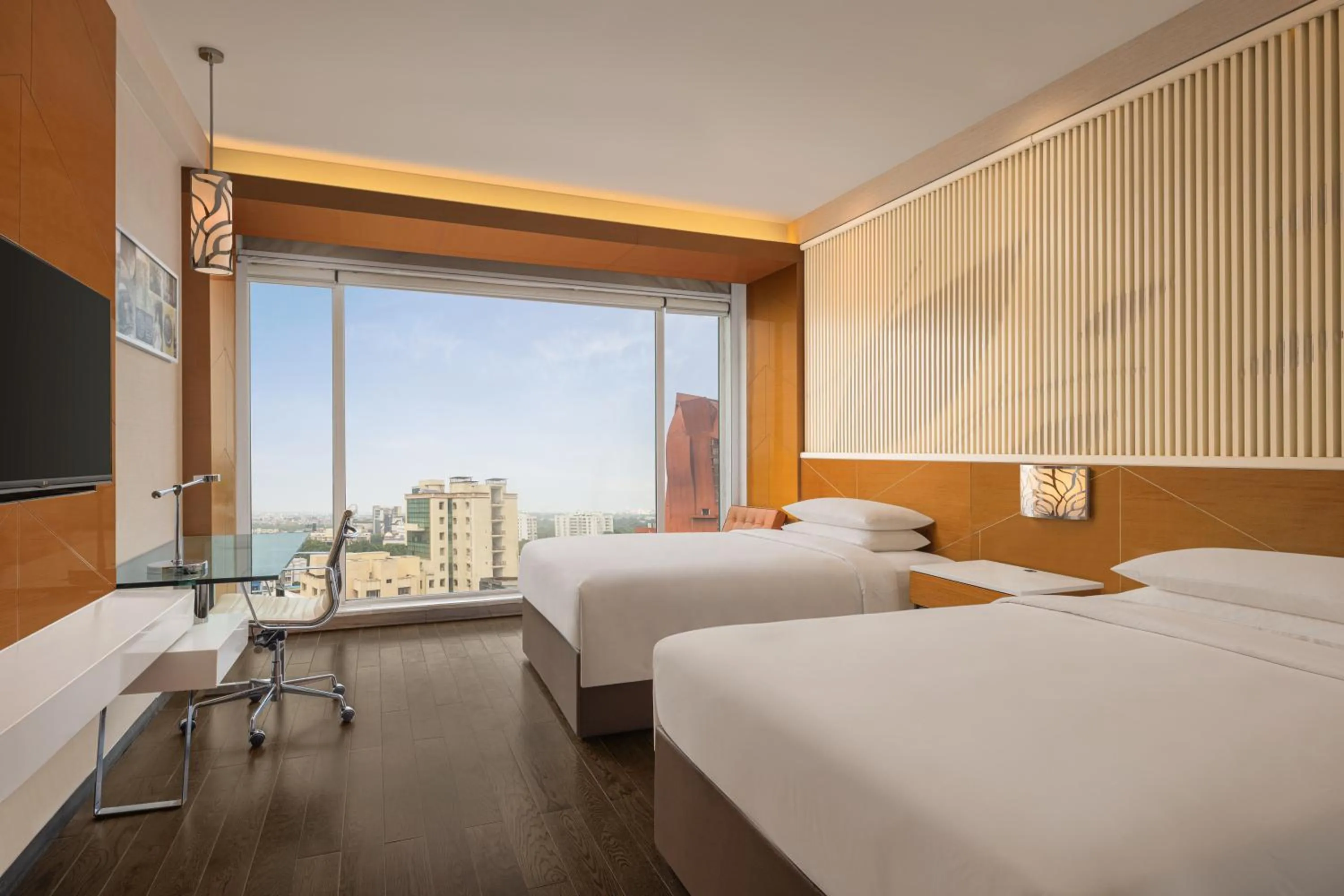 Bed in Renaissance Lucknow Hotel, Gomti Nagar