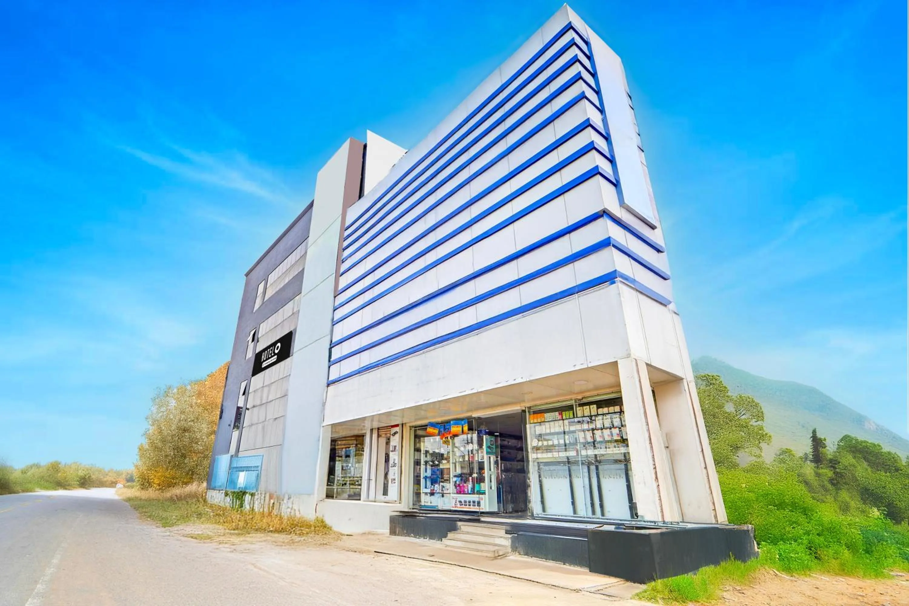 Facade/entrance in Super Hotel O Namakkal