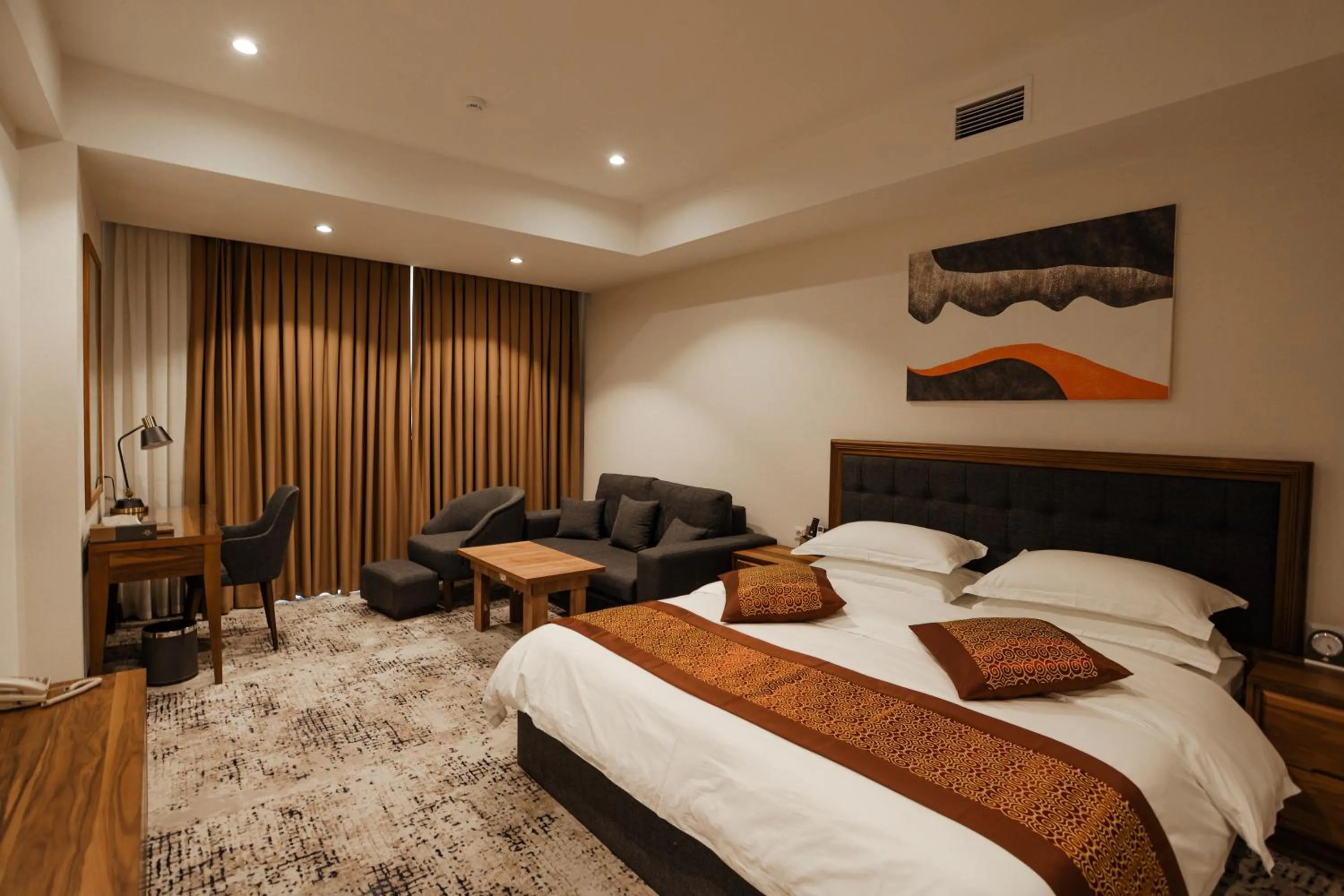 Bed in Bogishamol Hotel