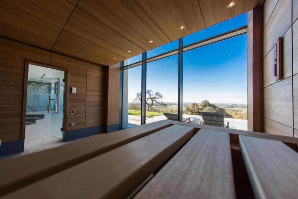 Day in Hotel Schloss Leitheim