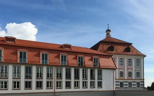 Property building in Hotel Schloss Leitheim