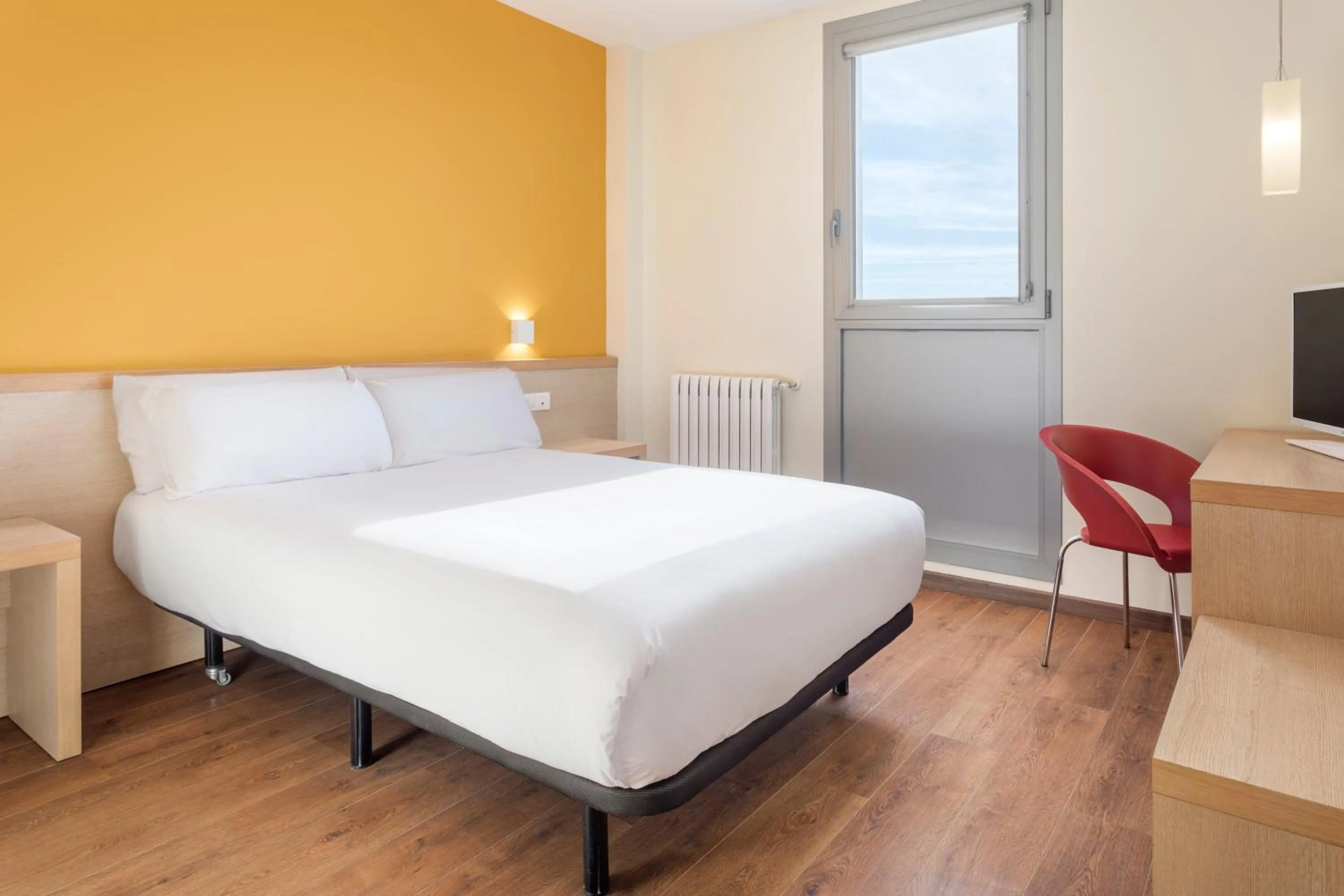 Bed in Hotel 280 Zaragoza