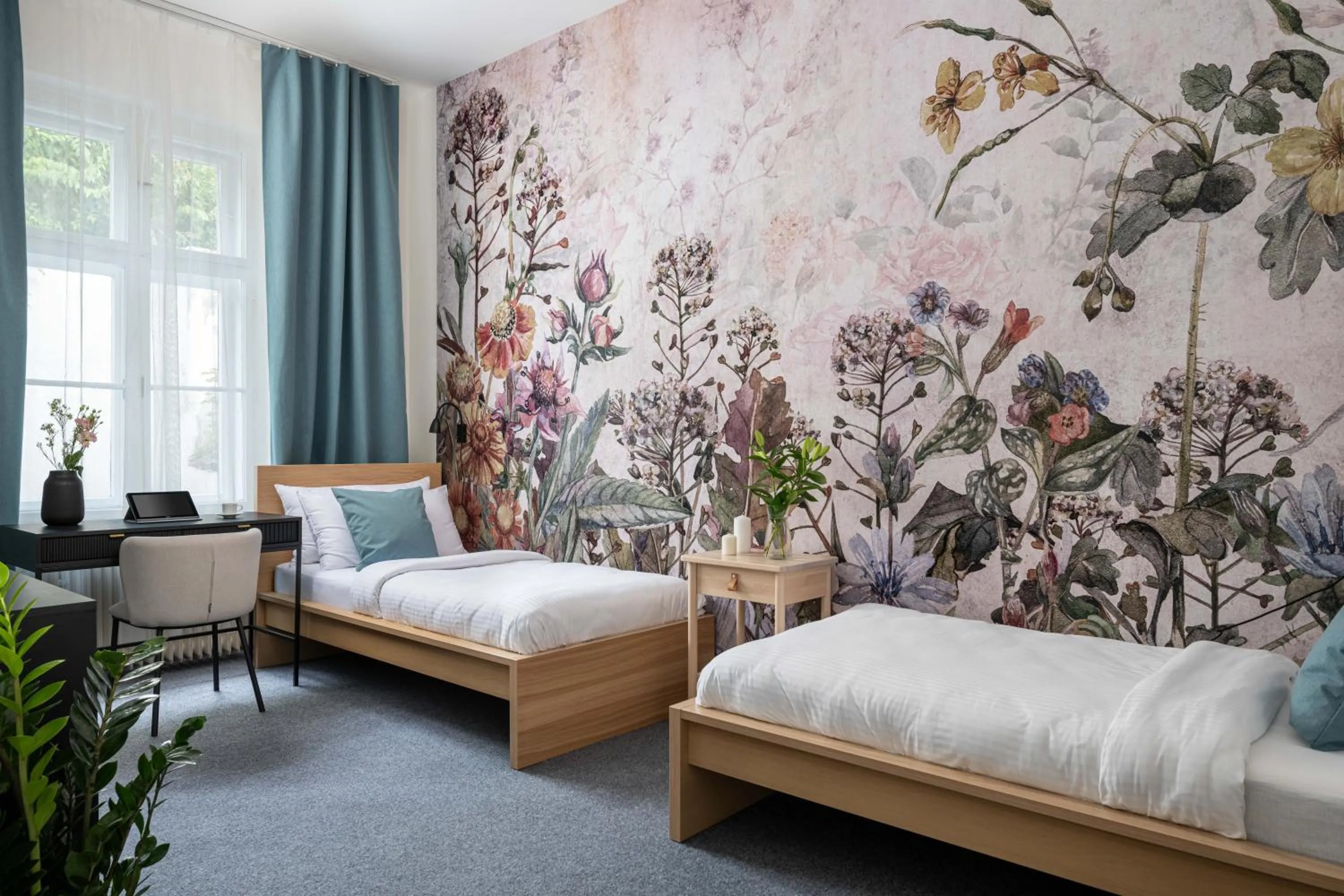 Bed in Hotel Botanica by goodnite cz