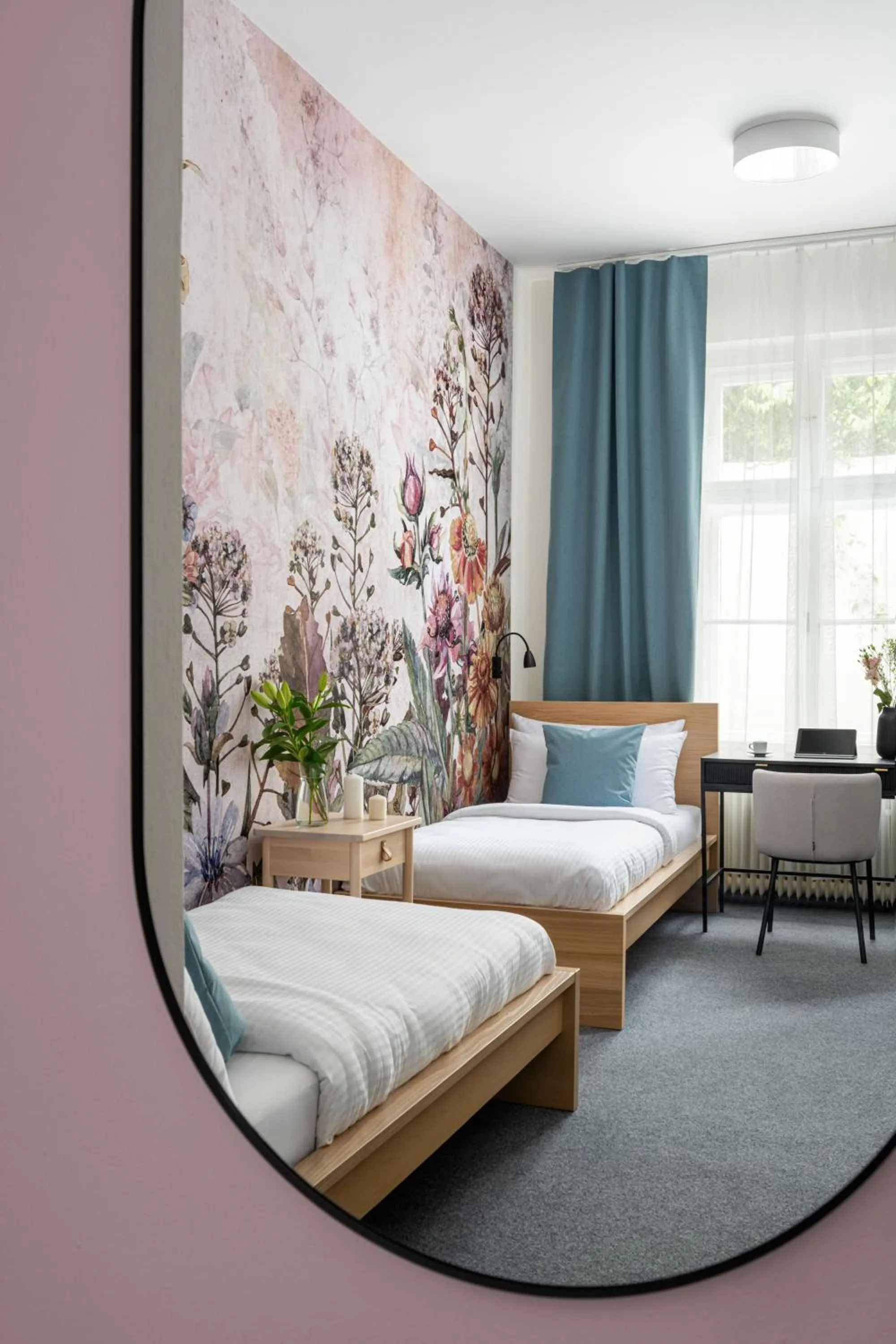 Bed in Hotel Botanica by goodnite cz