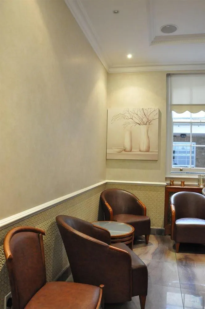 Seating area in Olympic House Hotel