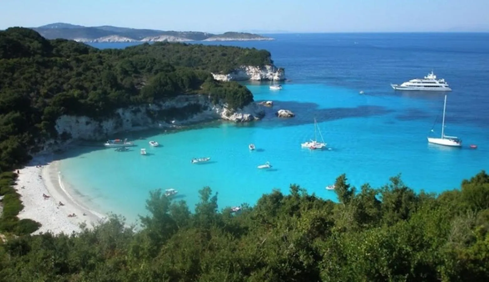 Entertainment in Roda Pearl Resort