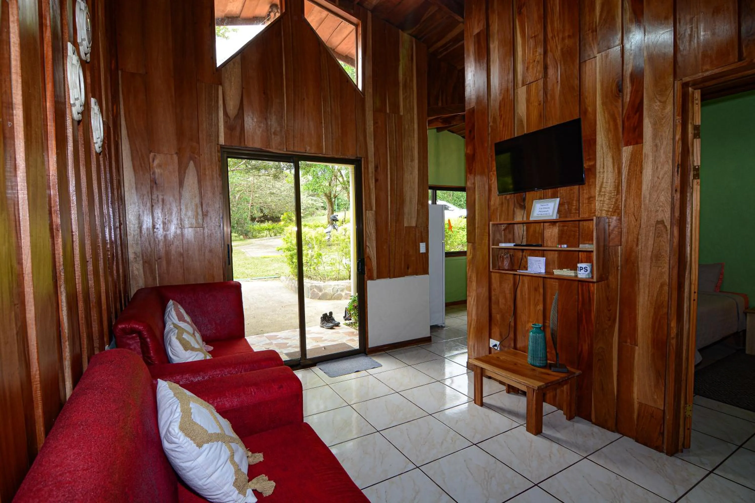 Living room in Las Marias Monteverde - Mountain View Cottages & Gardens
