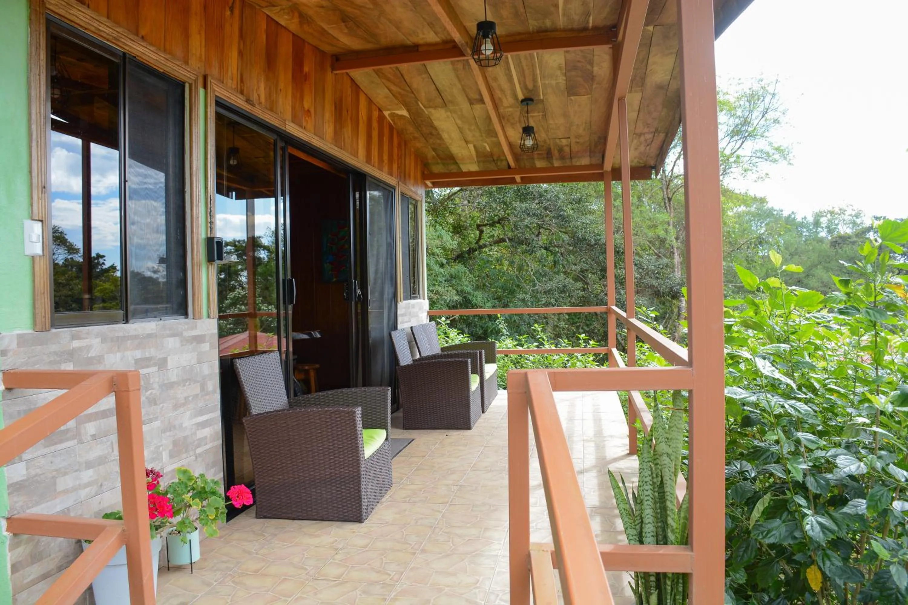 Balcony/Terrace in Las Marias Monteverde - Mountain View Cottages & Gardens