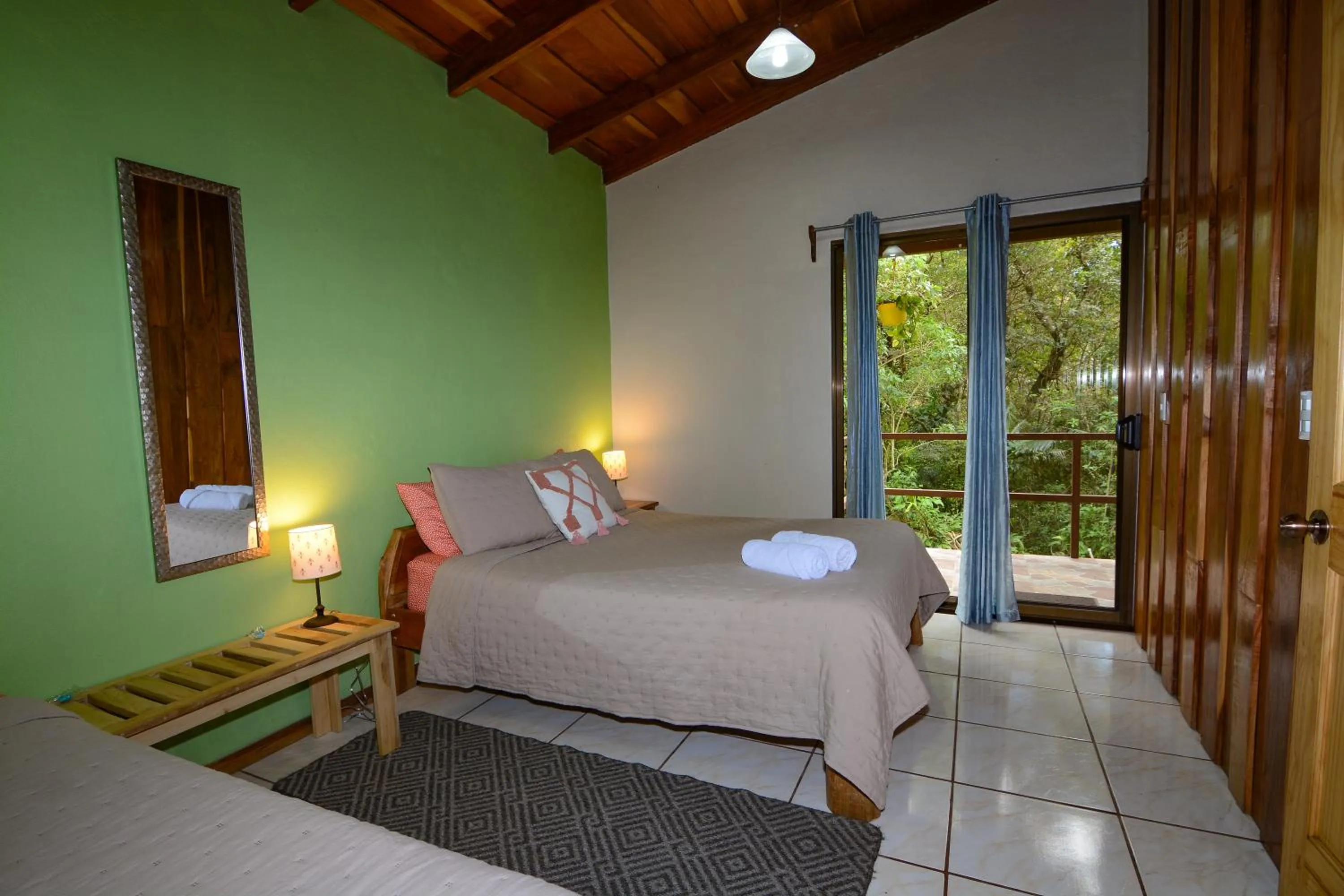 Bedroom, Bed in Las Marias Monteverde - Mountain View Cottages & Gardens