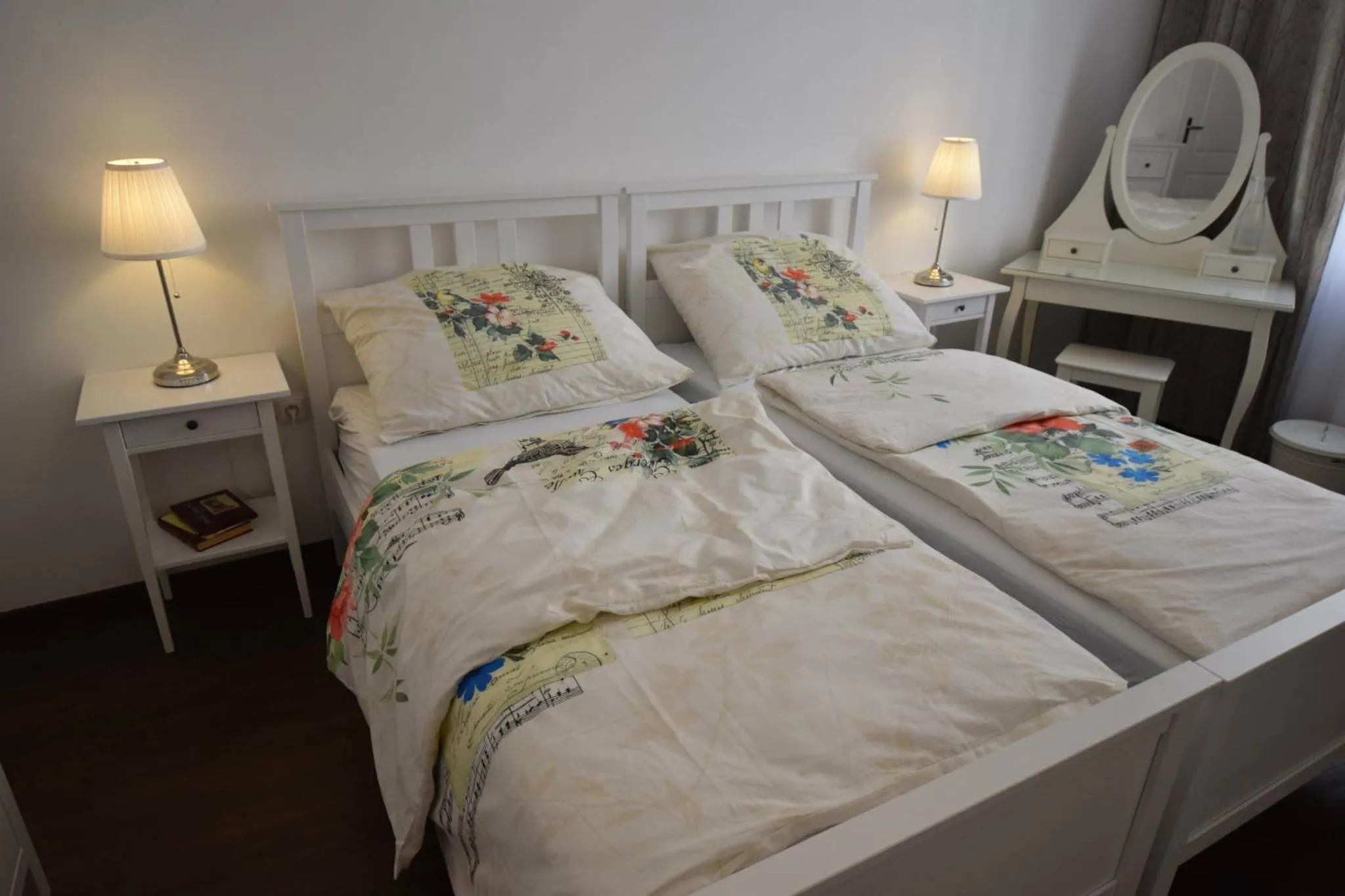 Photo of the whole room, Bed in Hnízdo Snů