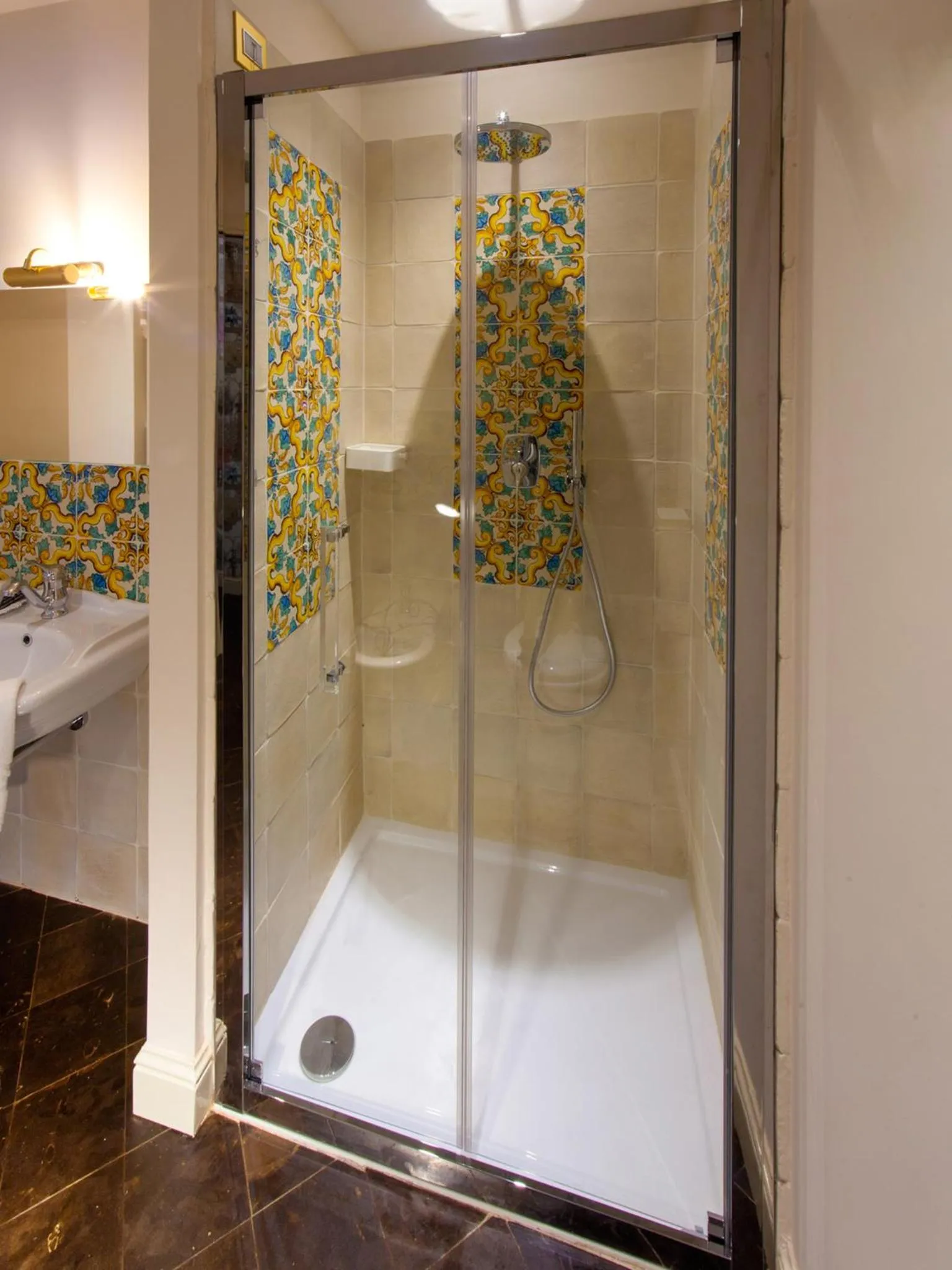 Shower in Il Duomo Relais